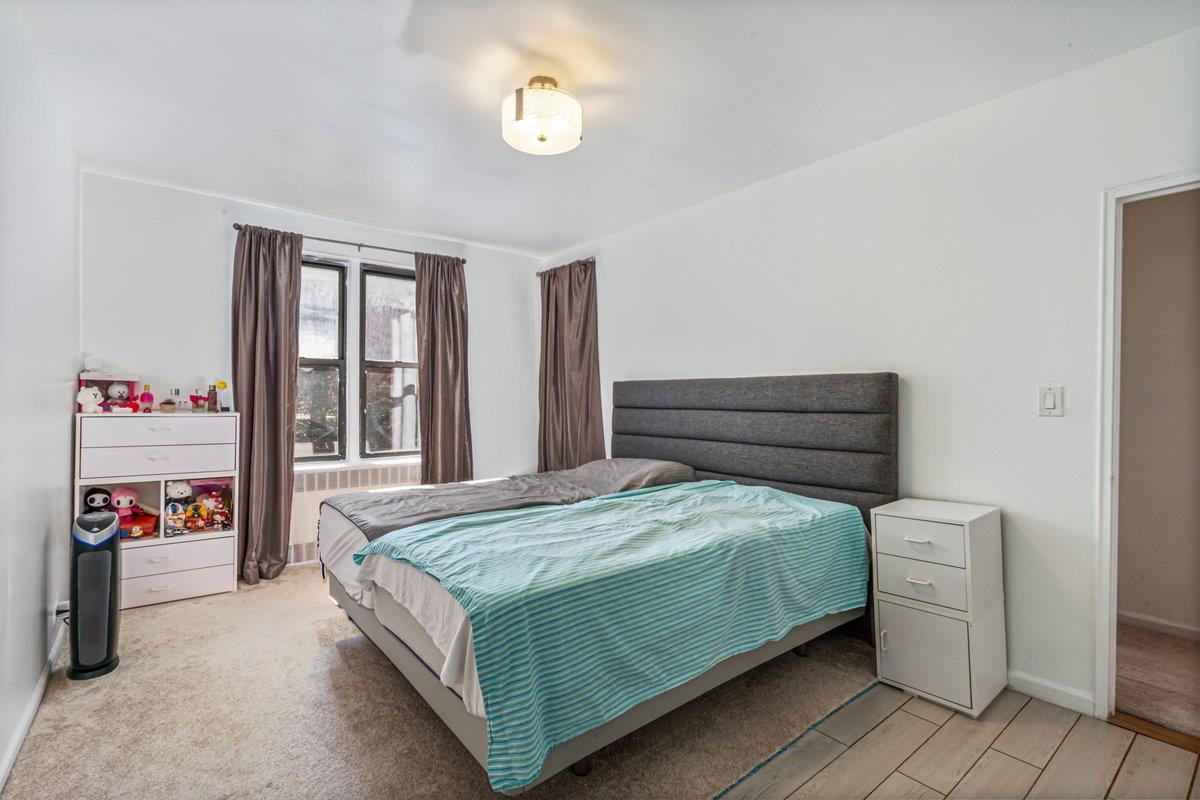 67-40 Yellowstone Boulevard # 3B, Forest Hills, NY 11375