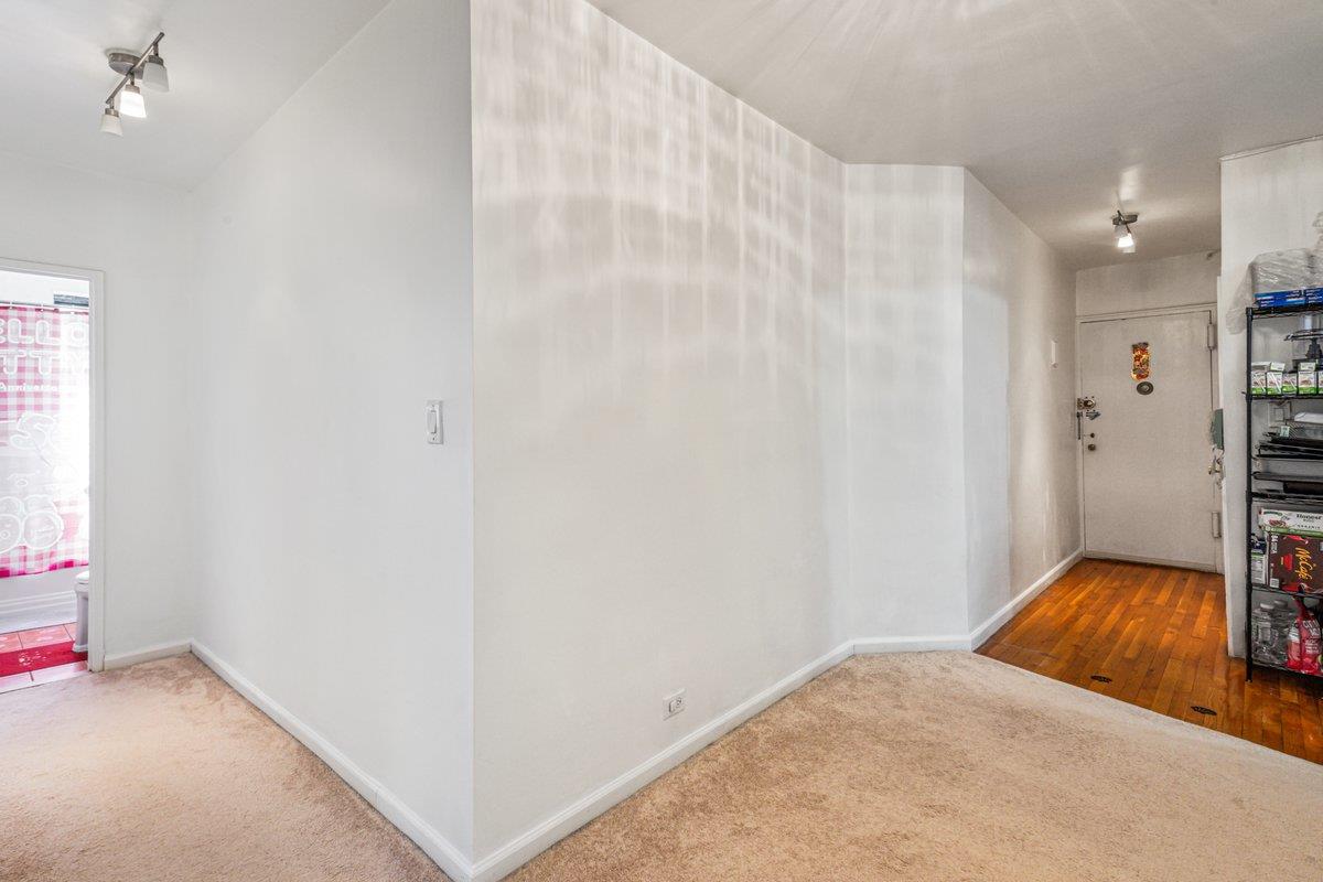 67-40 Yellowstone Boulevard # 3B, Forest Hills, NY 11375