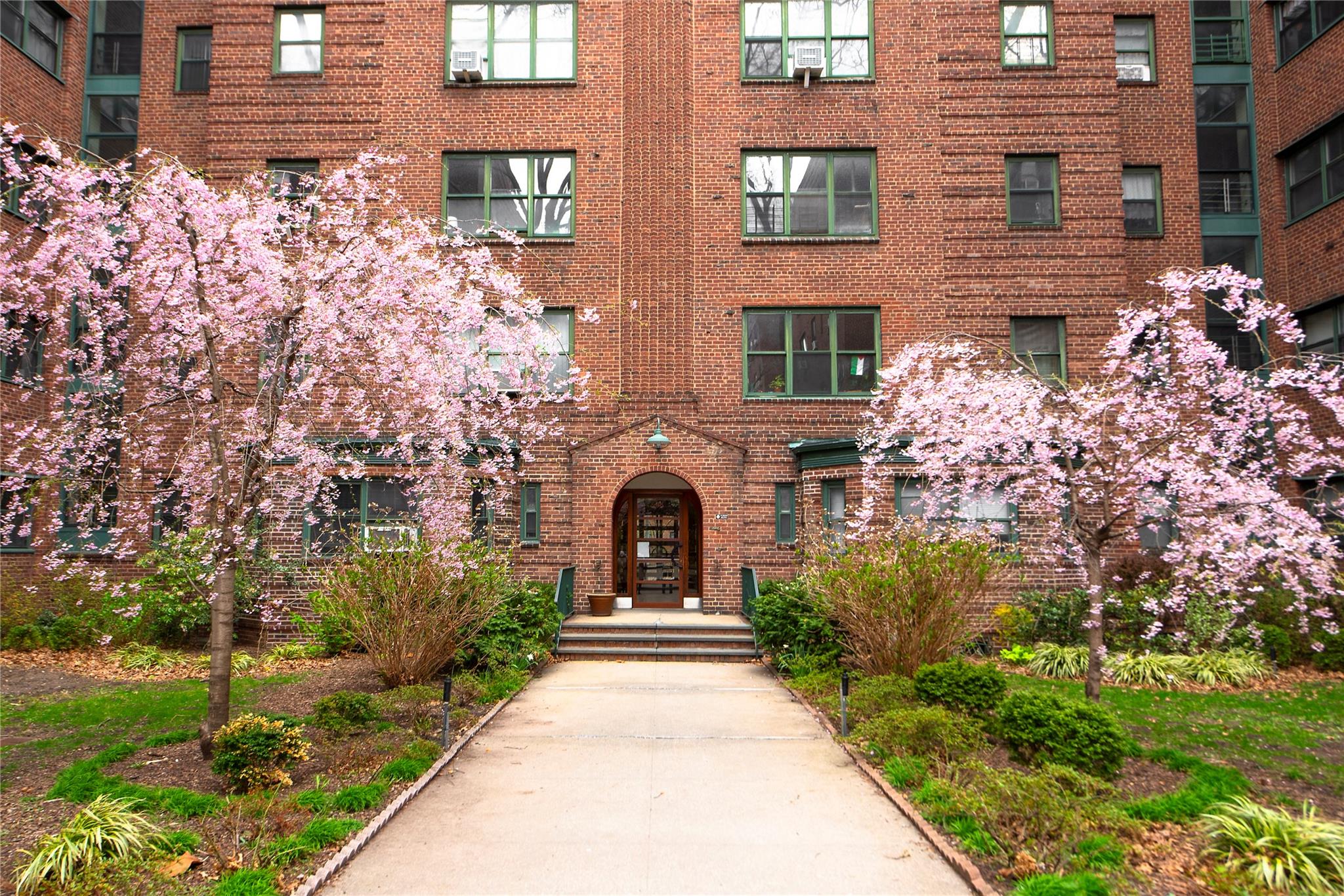 78-10 34 Avenue # 3-B, Jackson Heights, NY 11372