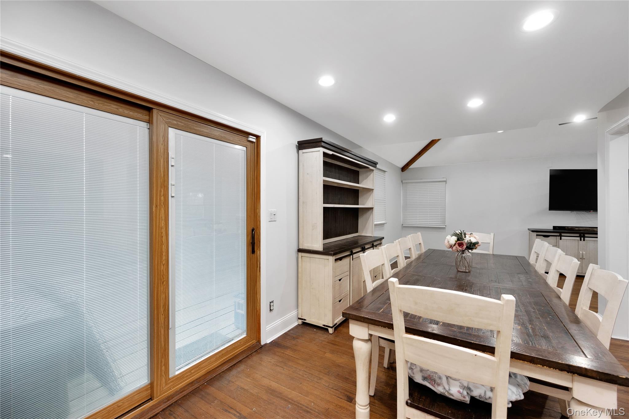 110 Saint Marks Lane, Islip, NY 11751