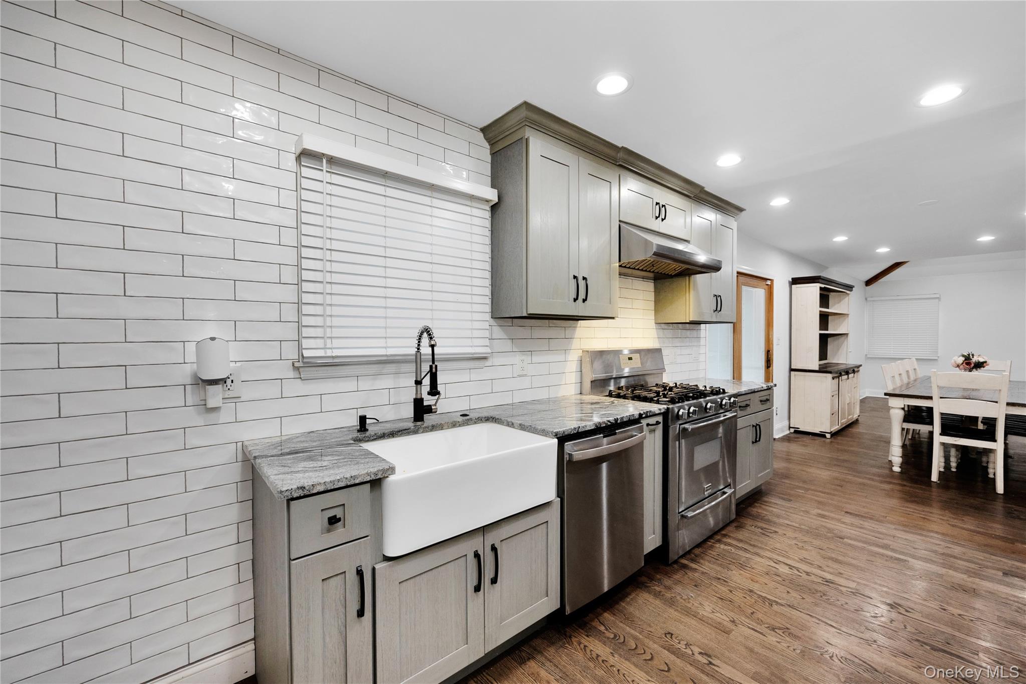 110 Saint Marks Lane, Islip, NY 11751