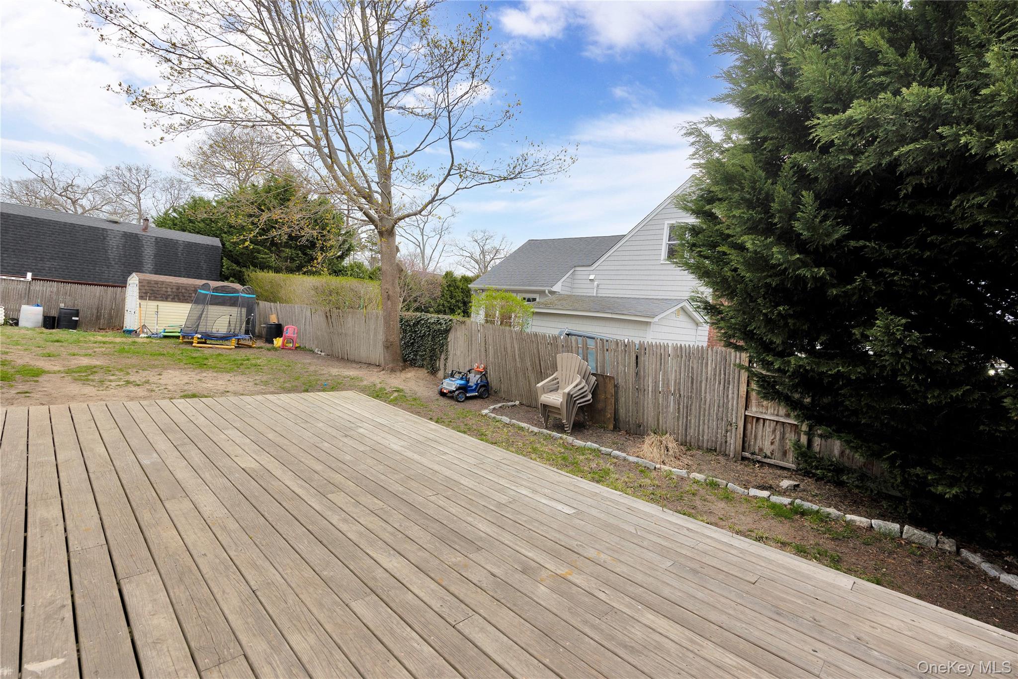 110 Saint Marks Lane, Islip, NY 11751