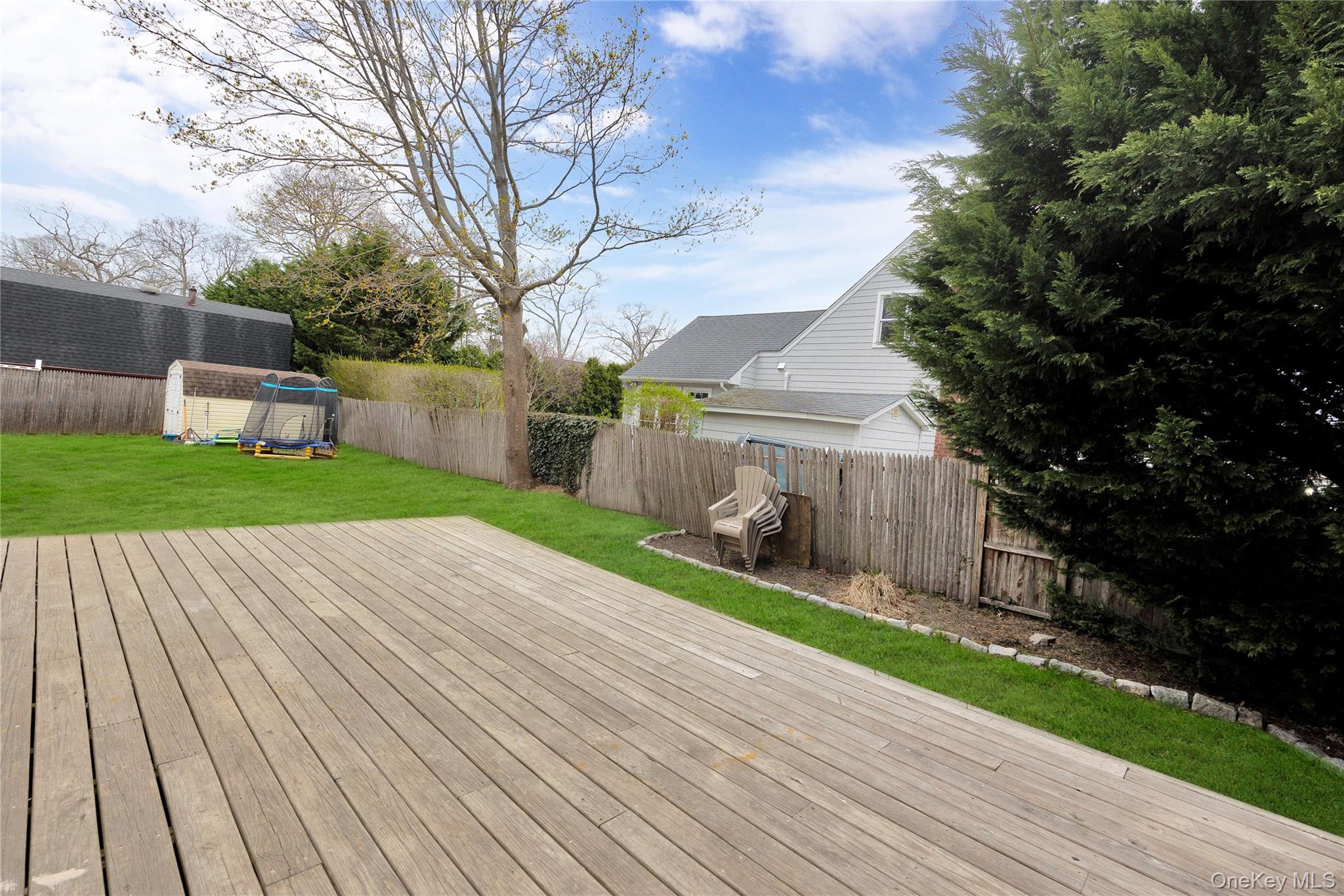 110 Saint Marks Lane, Islip, NY 11751