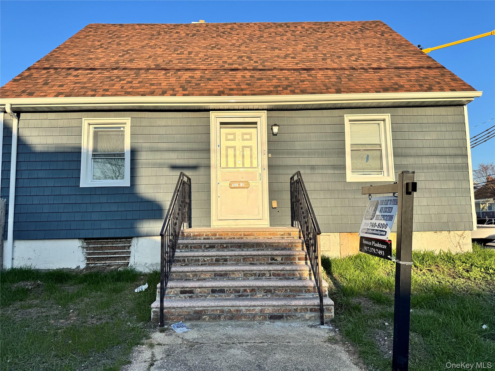 25907 147th Road, Rosedale, NY 11422