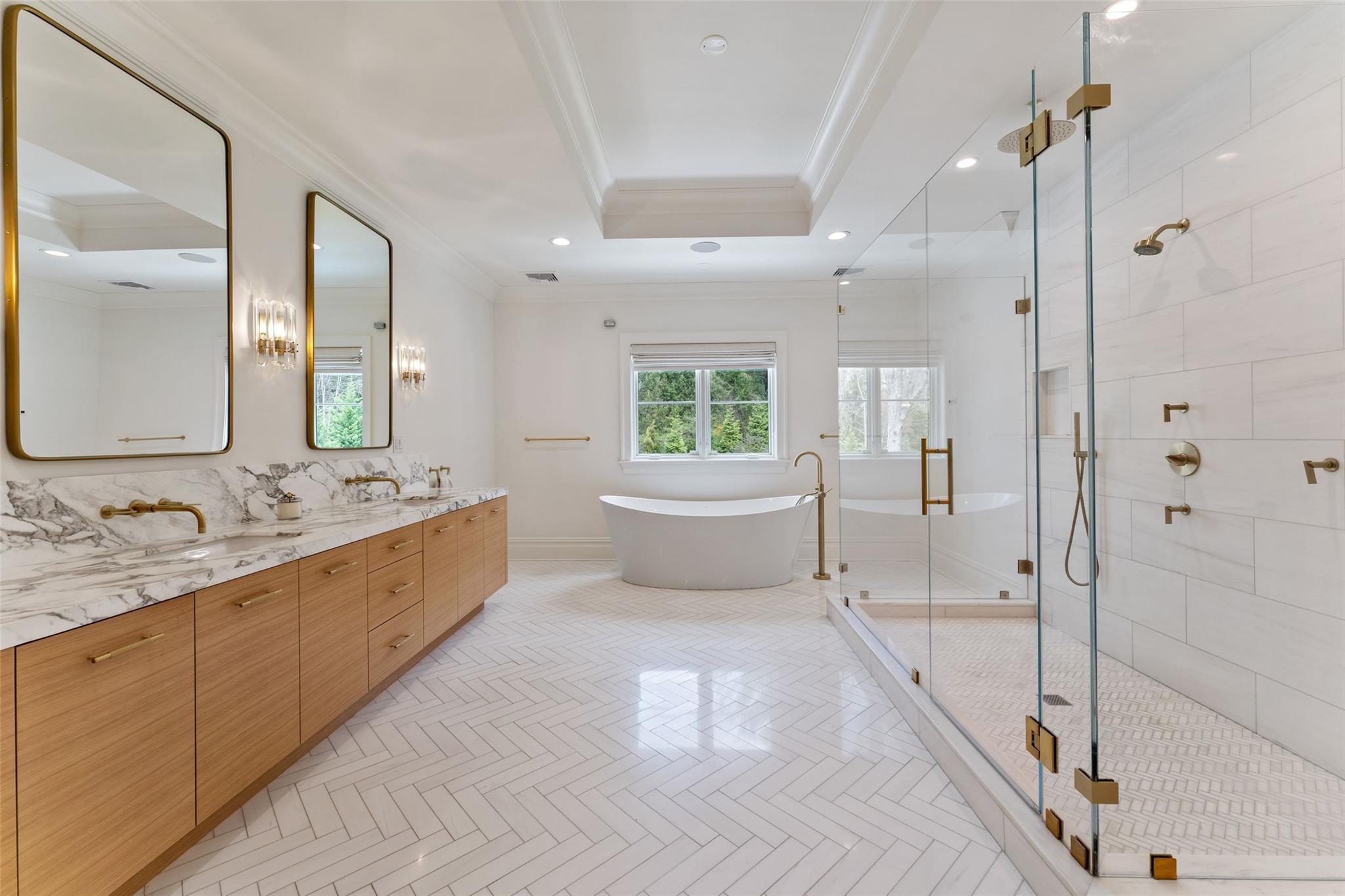 17 Oxford Road, Scarsdale, NY 10583