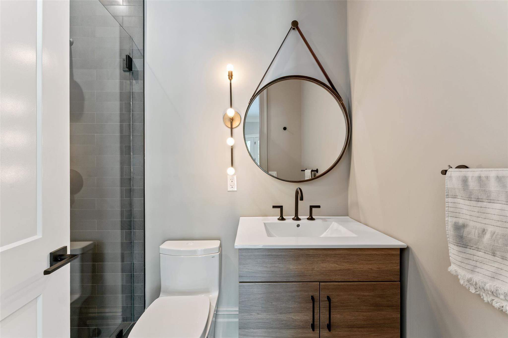 17 Oxford Road, Scarsdale, NY 10583