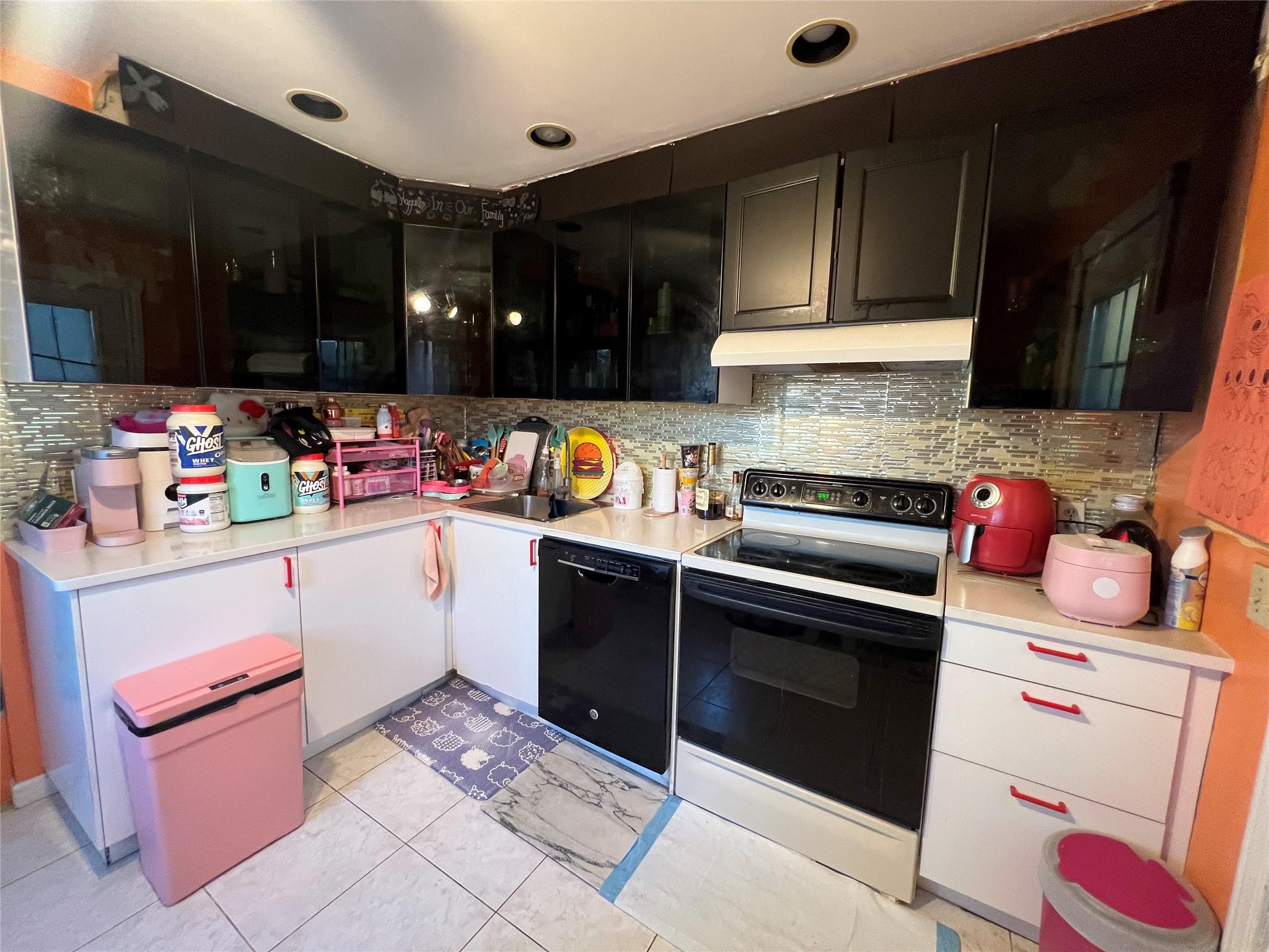 70 Ridge Lane, Levittown, NY 11756