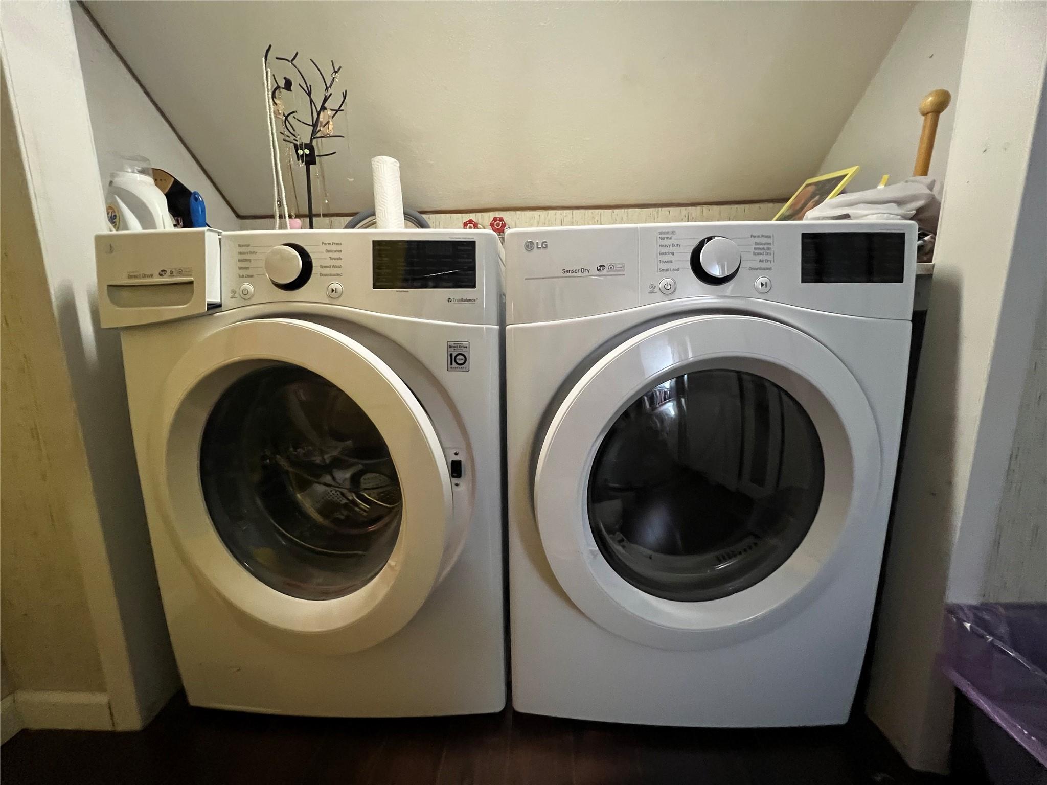 70 Ridge Lane, Levittown, NY 11756