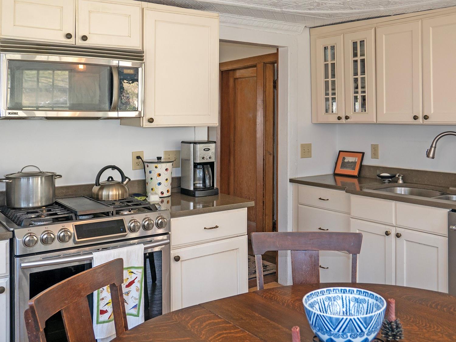 2456 State Rte 82, Ancram, NY 12502