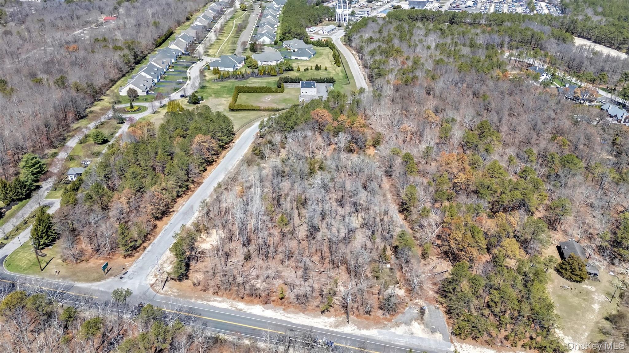 98 Old Country Road, Westhampton, NY 11977