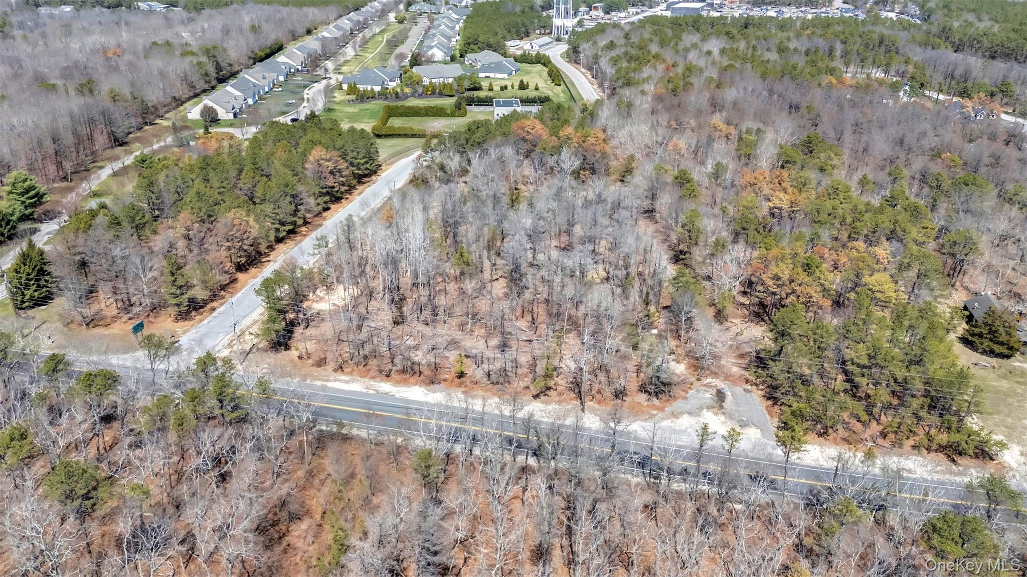 98 Old Country Road, Westhampton, NY 11977