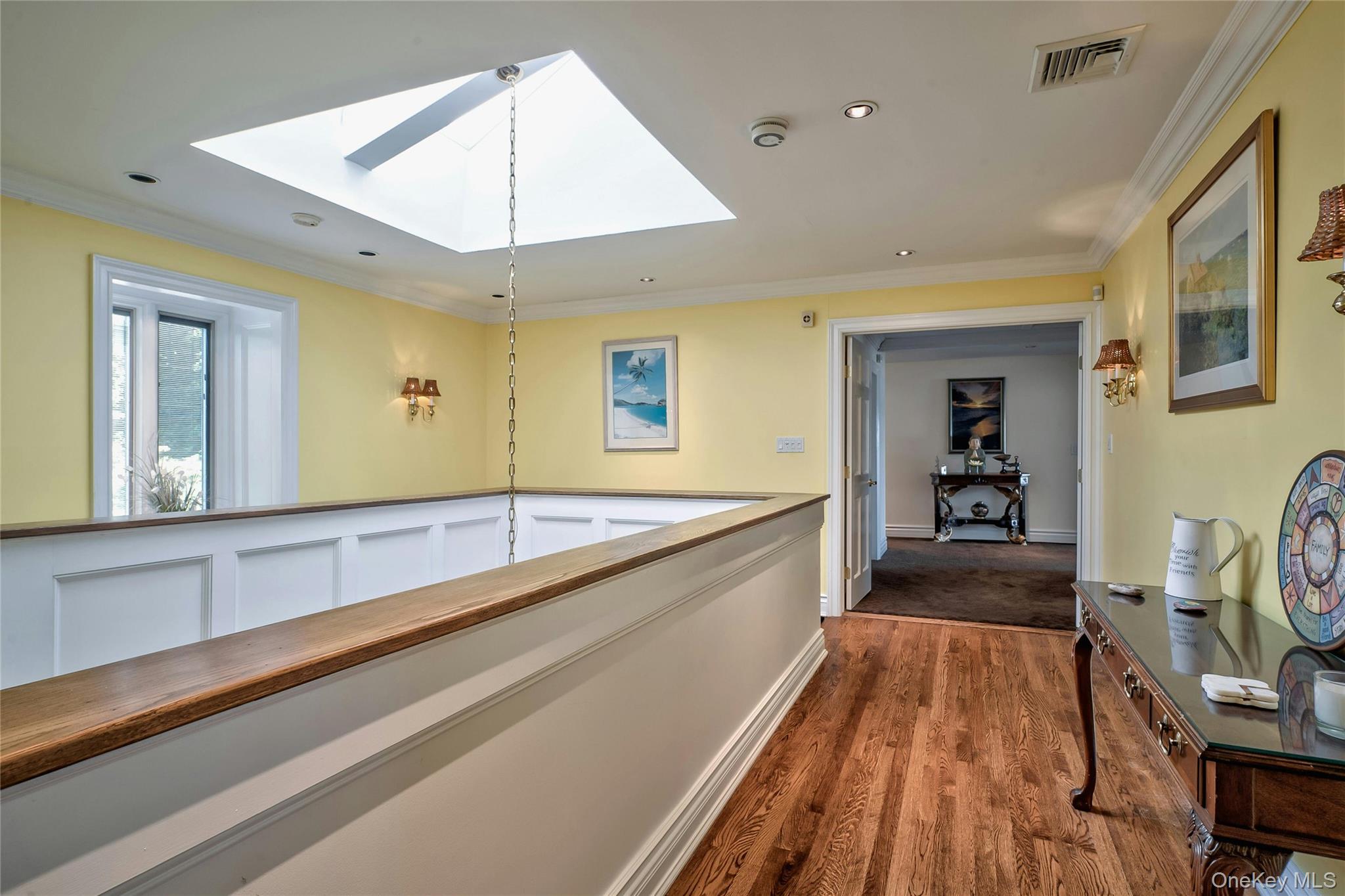 33 Beach Road, Northport, NY 11768