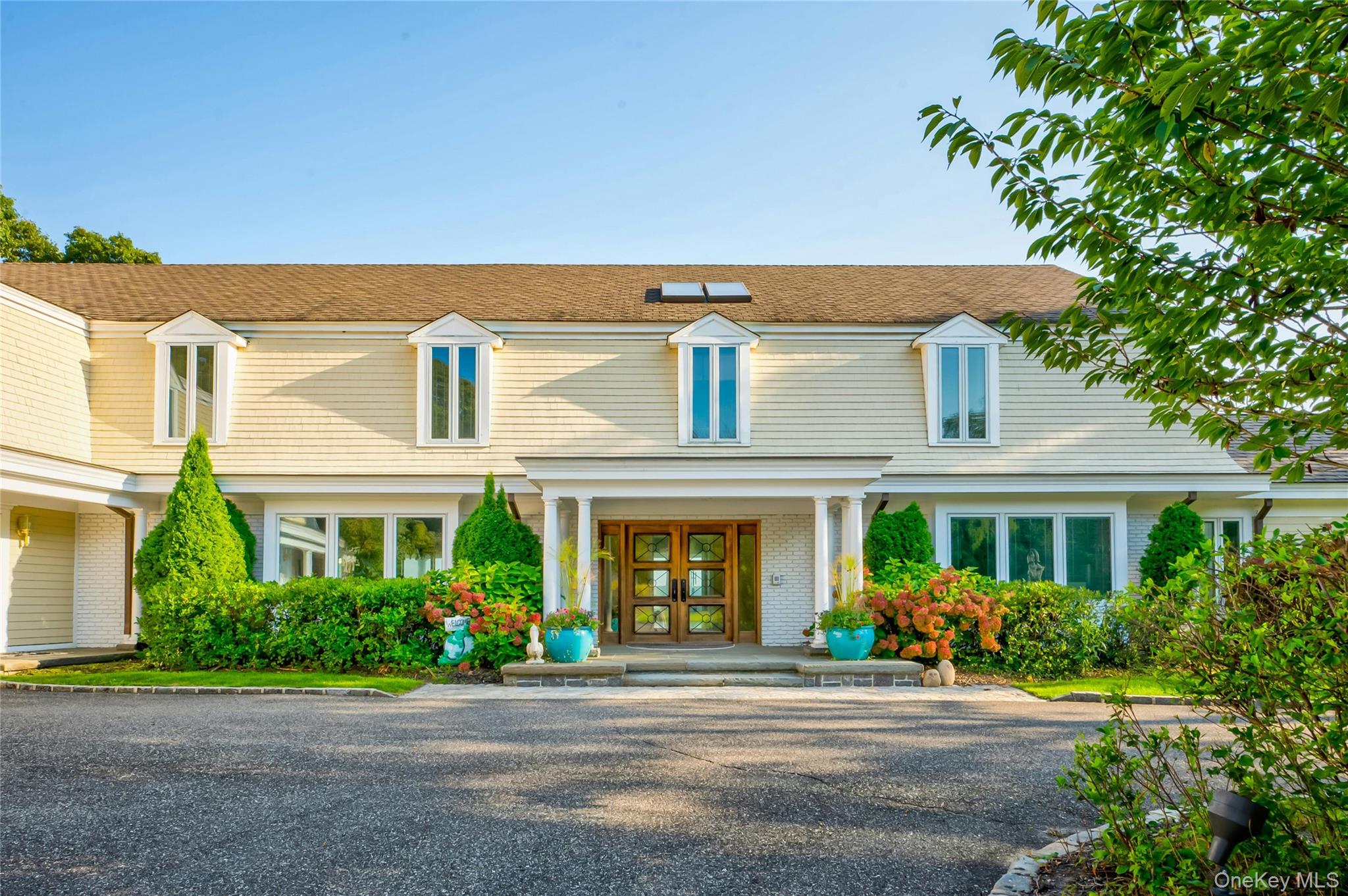 33 Beach Road, Northport, NY 11768