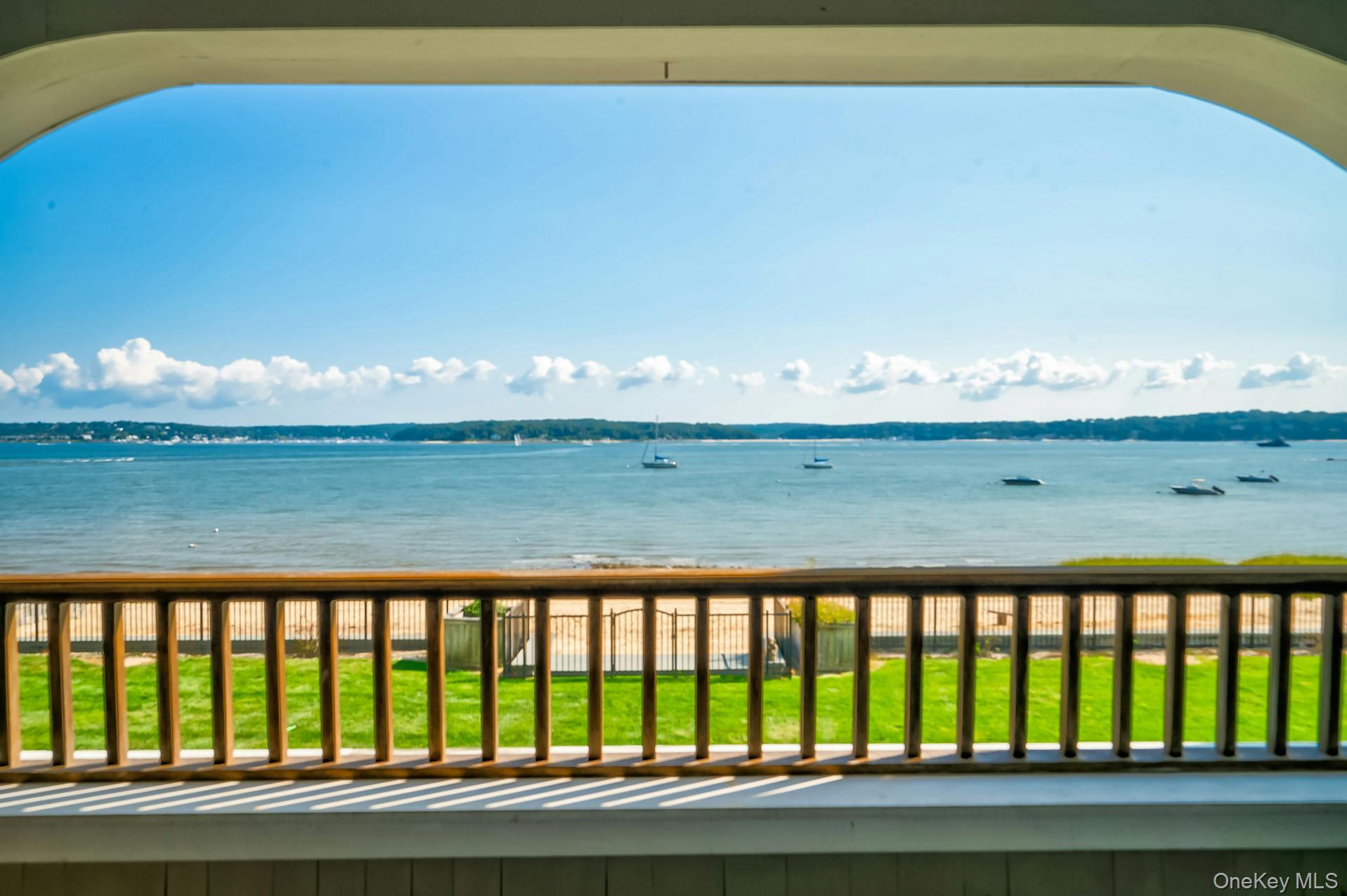 33 Beach Road, Northport, NY 11768