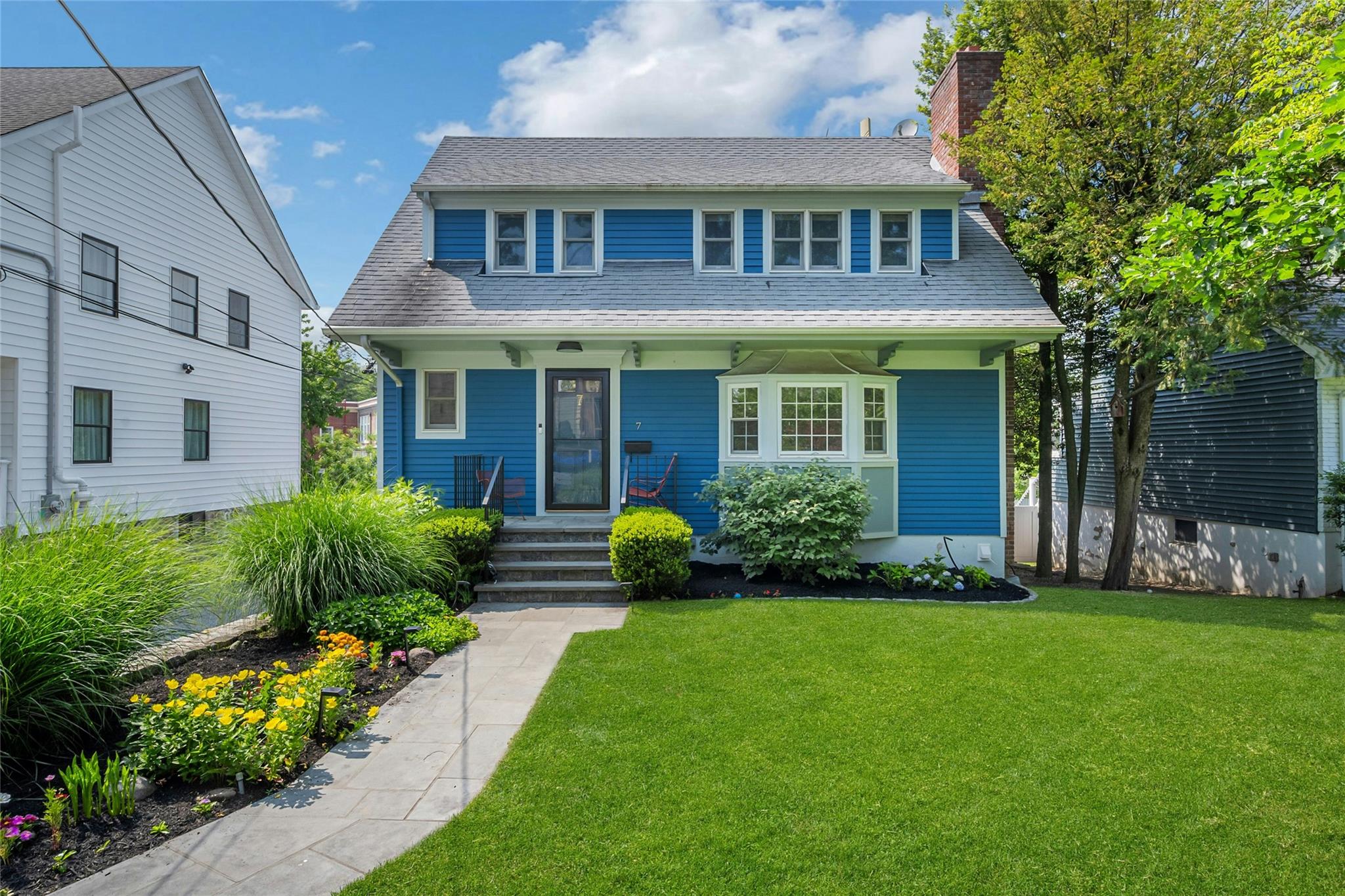 7 Senate Place, Larchmont, NY 10538