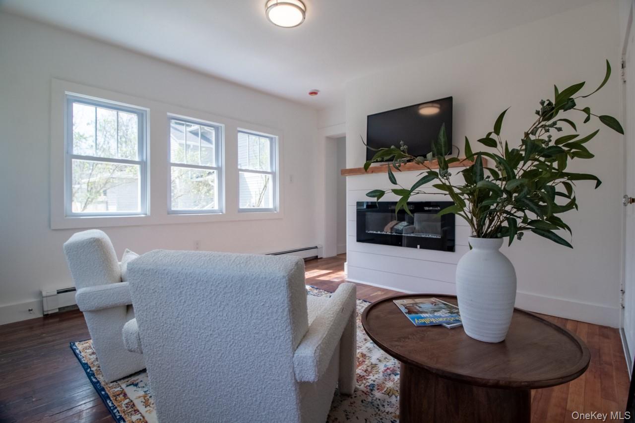 10 Route 55, Napanoch, NY 12458