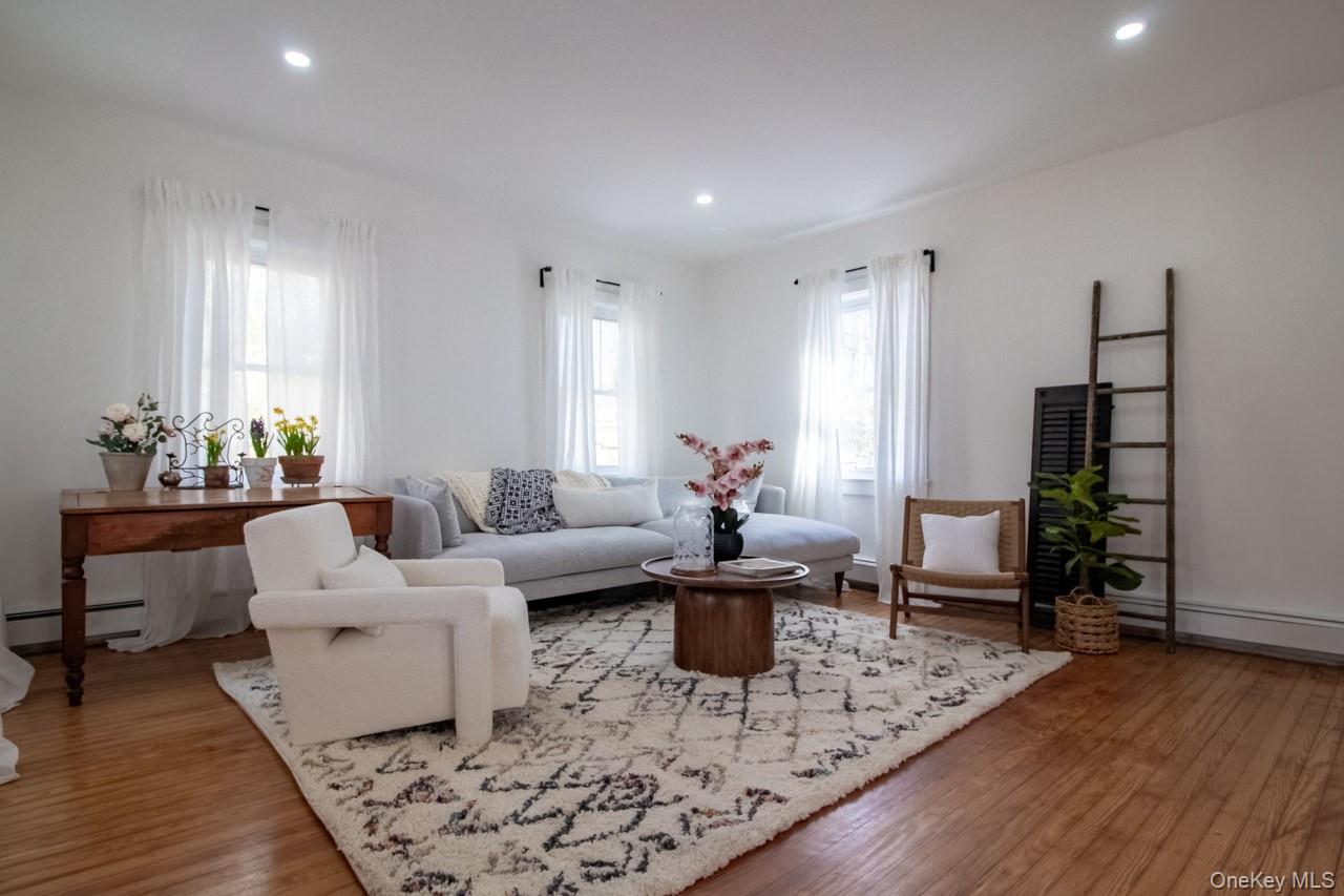 10 Route 55, Napanoch, NY 12458