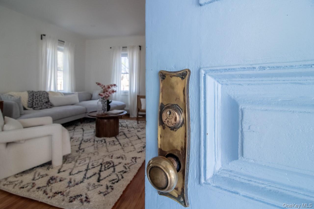 10 Route 55, Napanoch, NY 12458