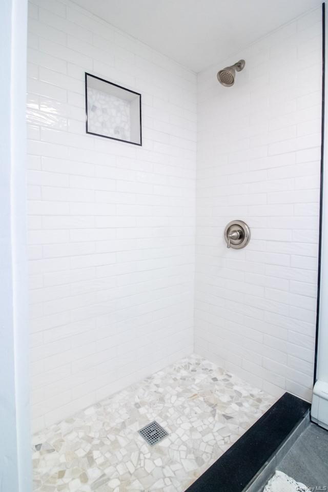 10 Route 55, Napanoch, NY 12458