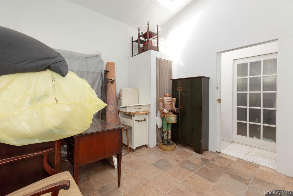 246 Weyman Avenue, New Rochelle, NY 10805