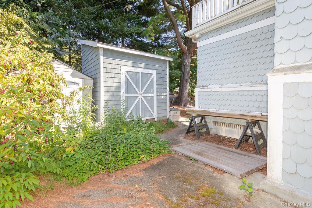 246 Weyman Avenue, New Rochelle, NY 10805