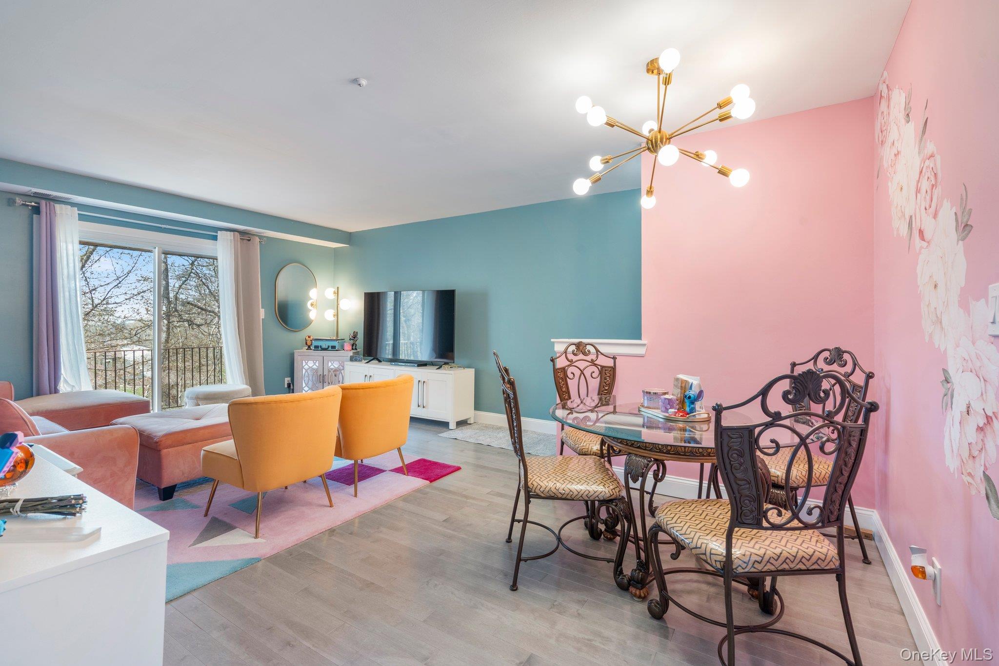 10 Sycamore Court # 10, Selden, NY 11784