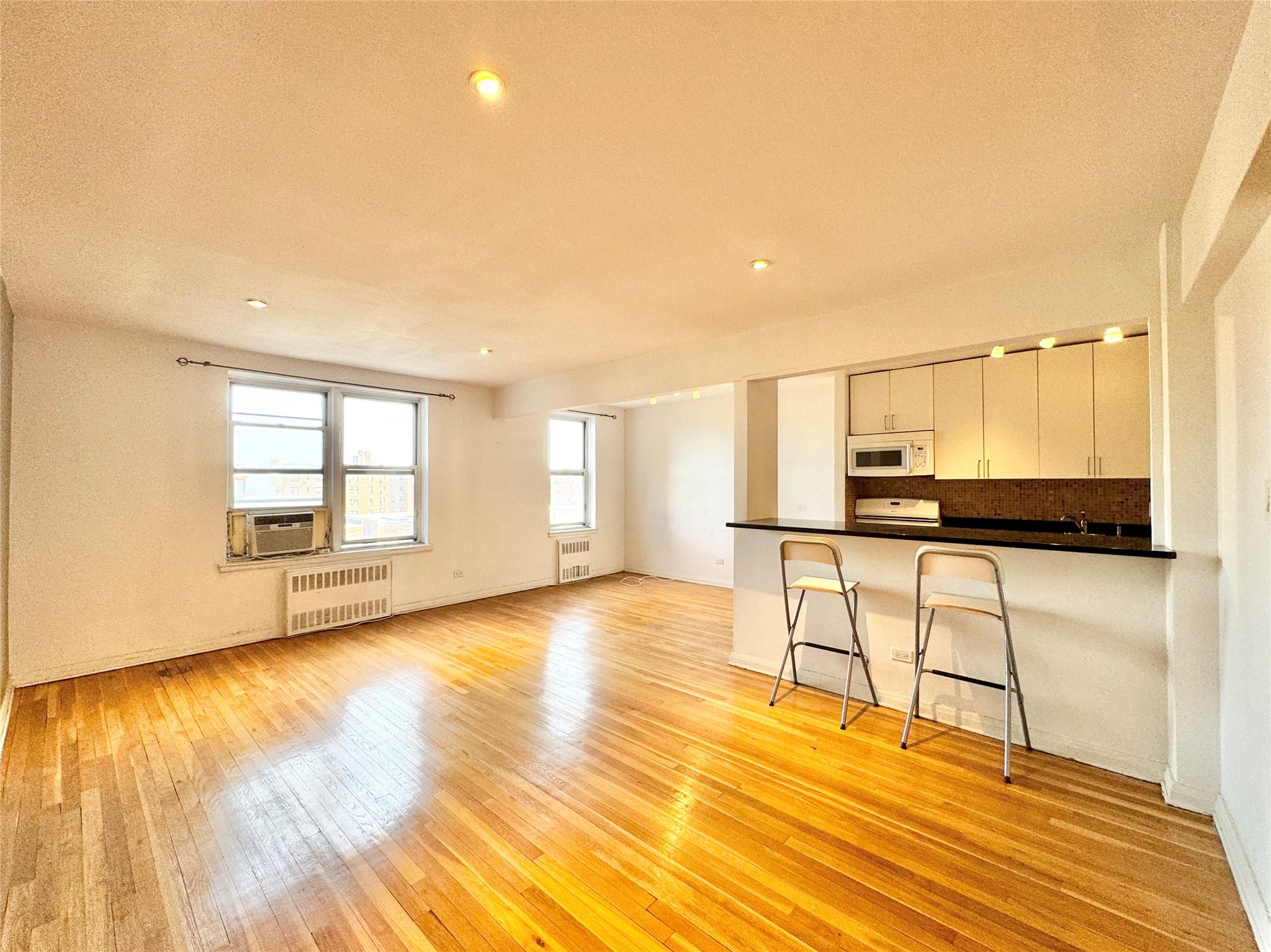 83-37 Saint James Avenue # 5L, Elmhurst, NY 11373