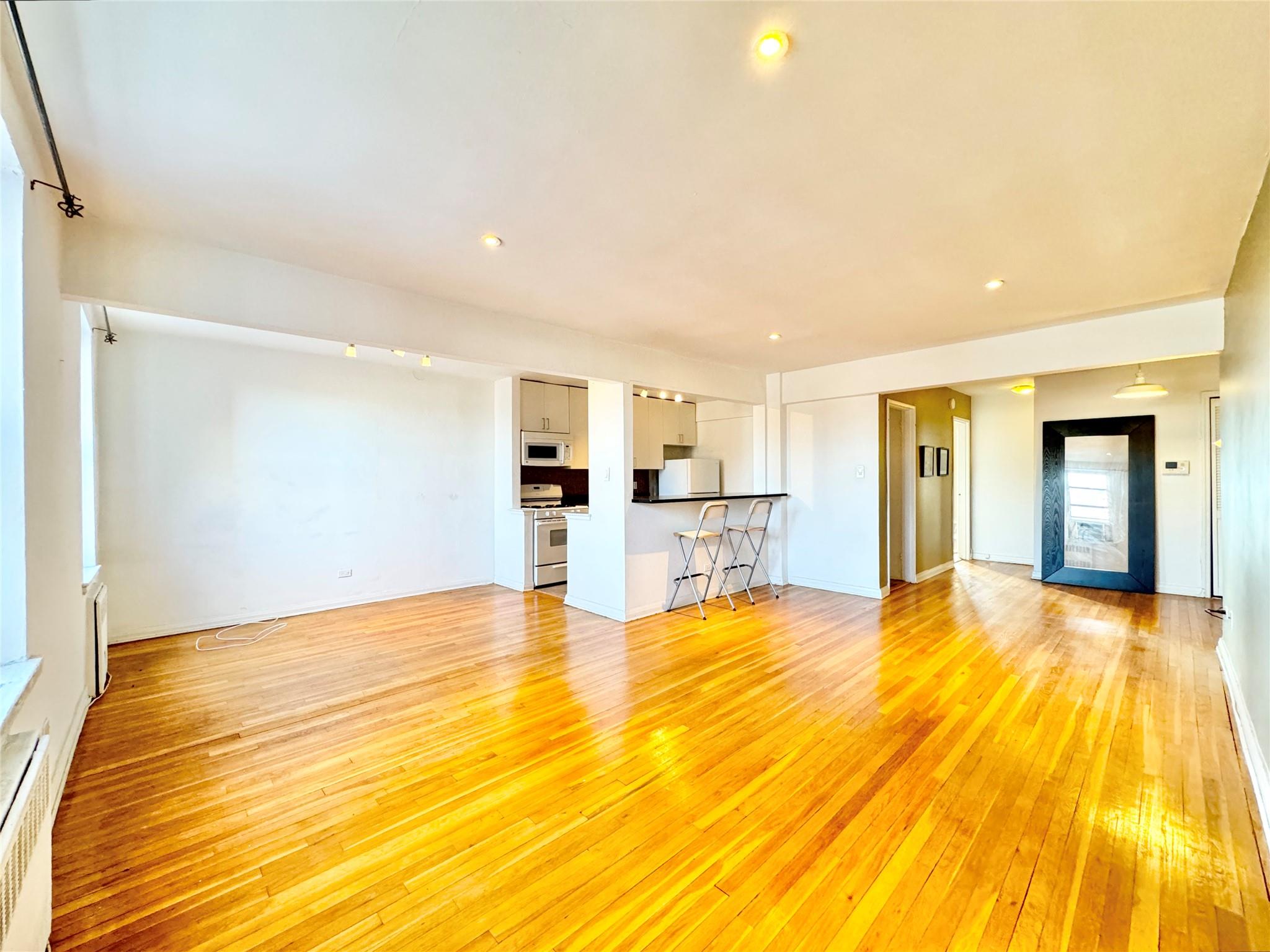 83-37 Saint James Avenue # 5L, Elmhurst, NY 11373