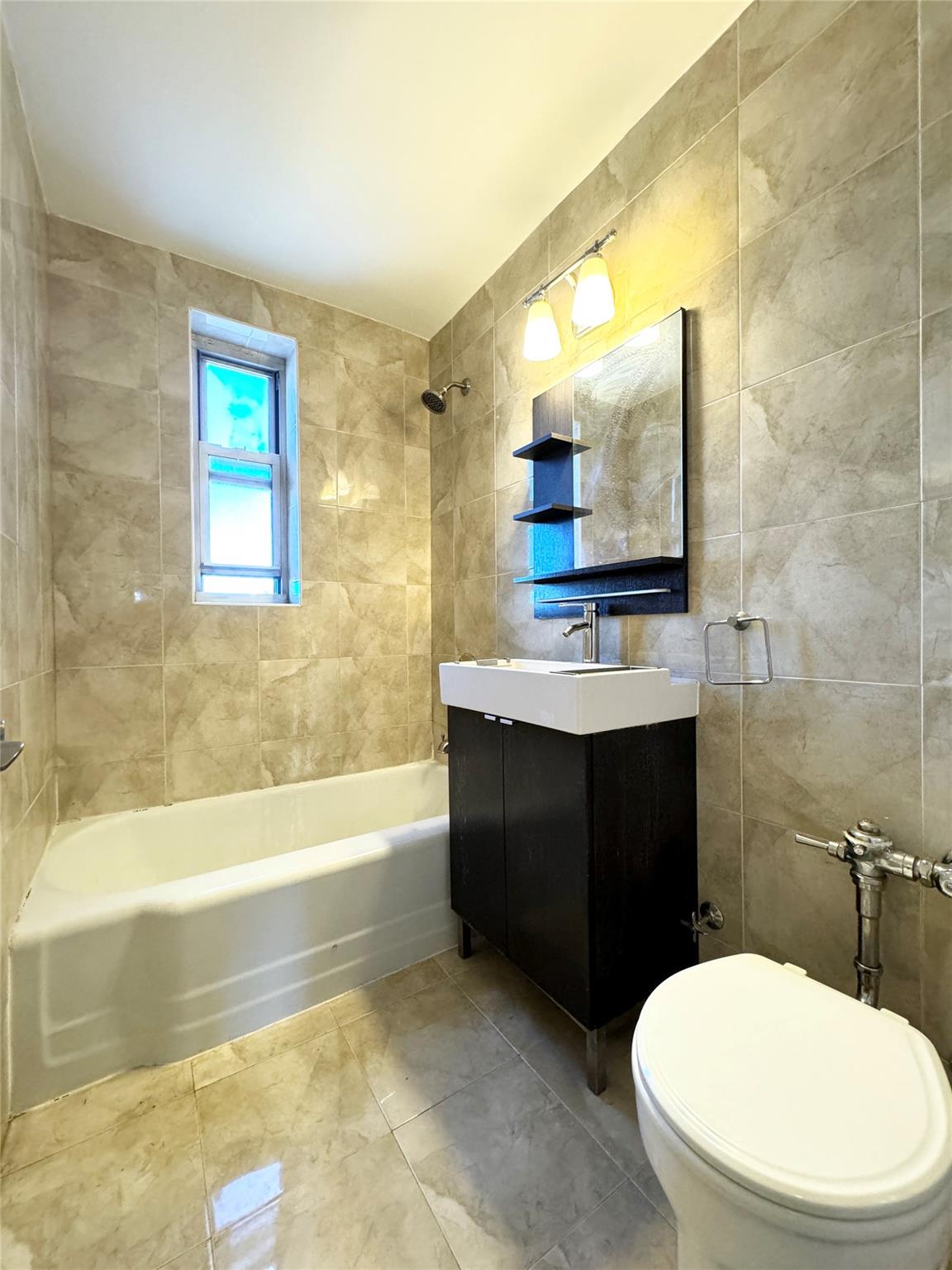 83-37 Saint James Avenue # 5L, Elmhurst, NY 11373