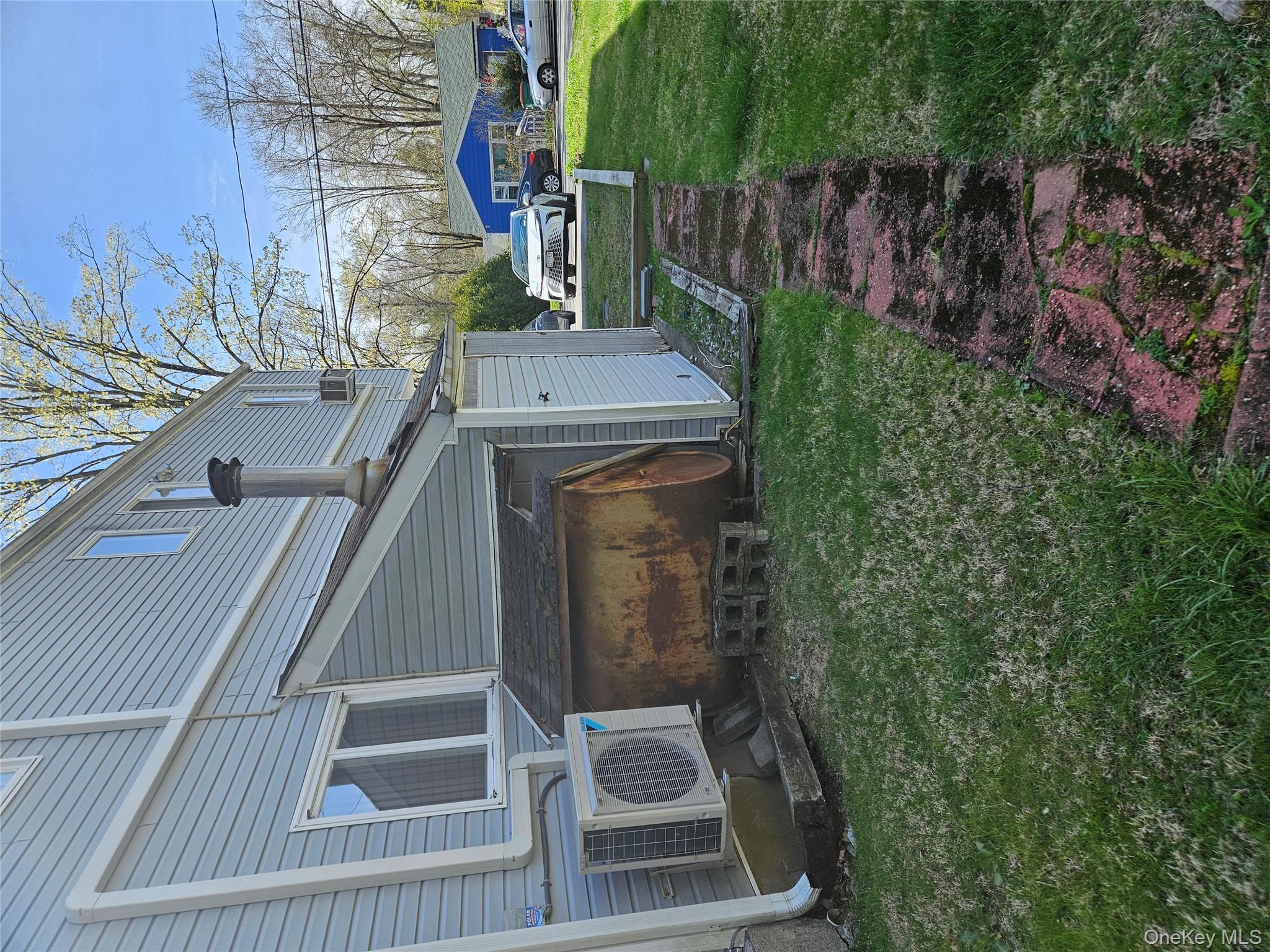 40 Floradan Road, Putnam Valley, NY 10579