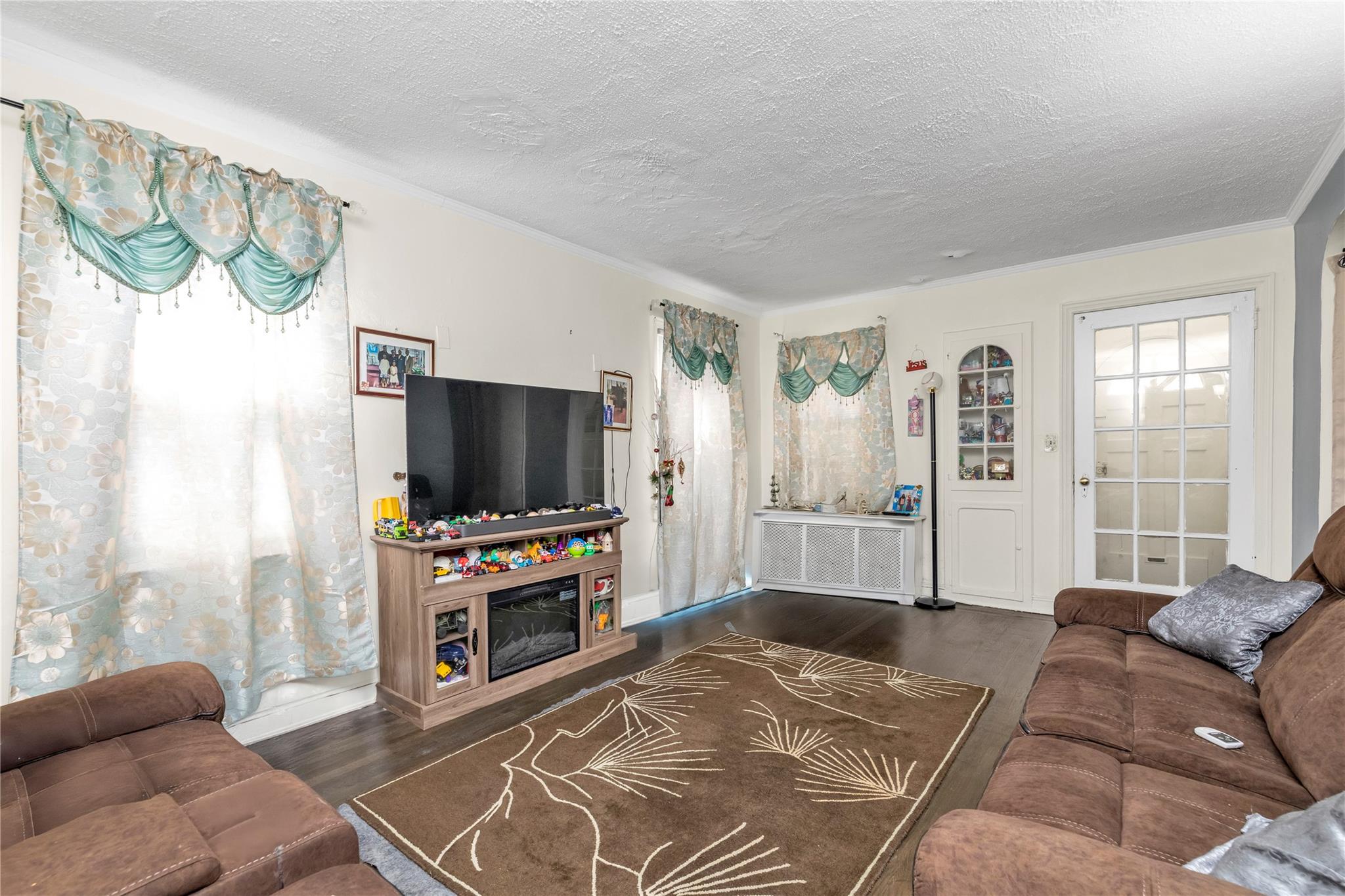 11651 230th Street, Cambria Heights, NY 11411