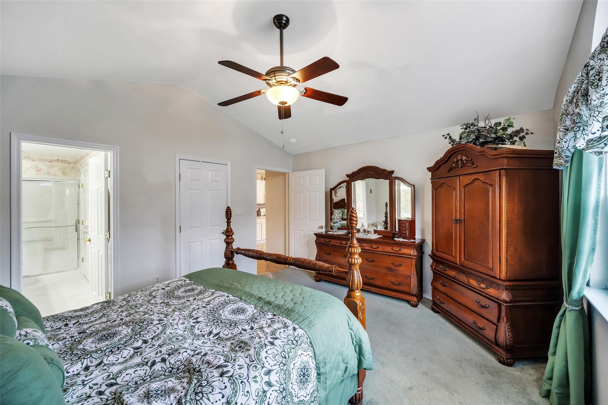 1503 Pebble Beach Path, Riverhead, NY 11901