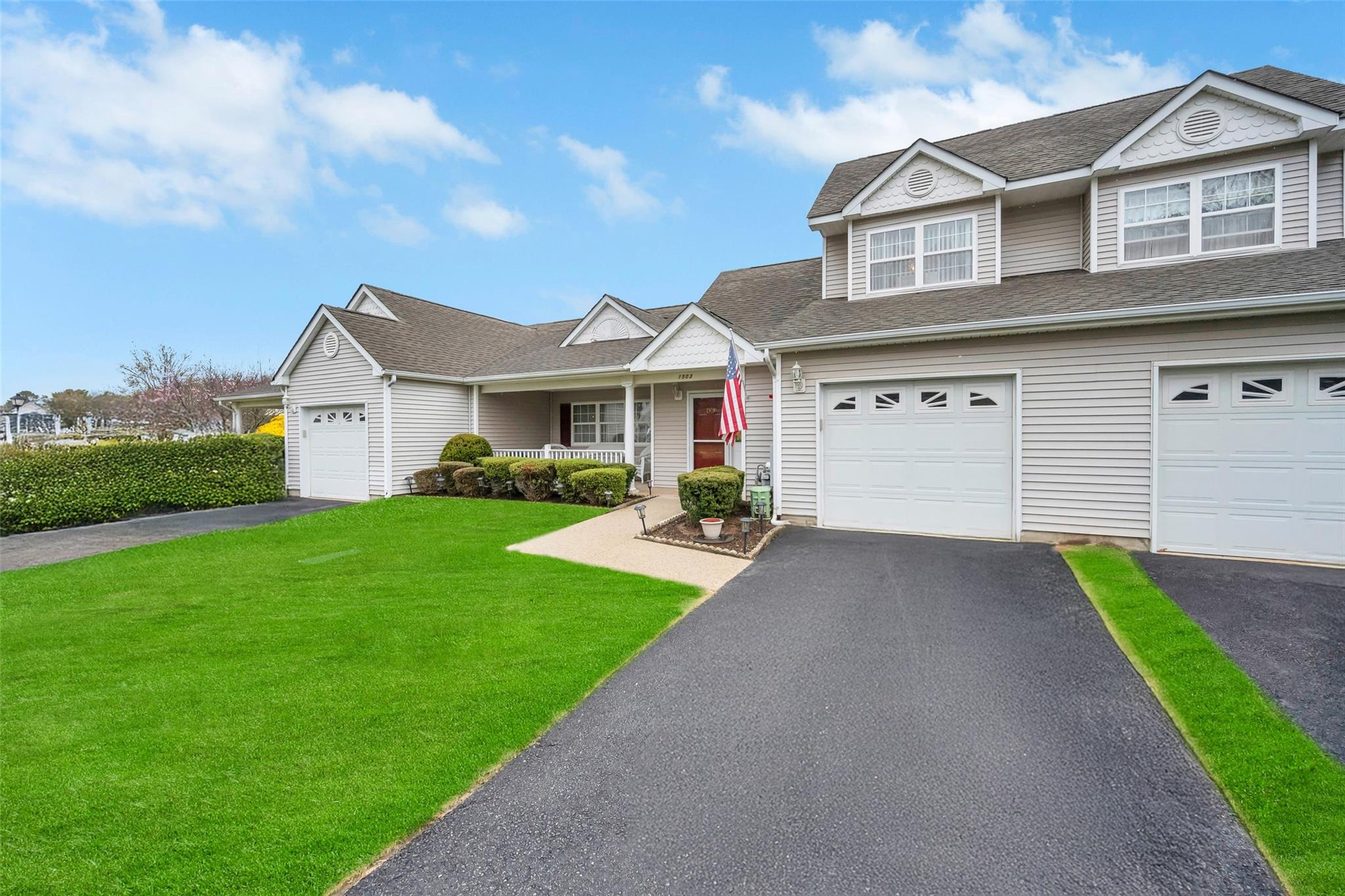 1503 Pebble Beach Path, Riverhead, NY 11901