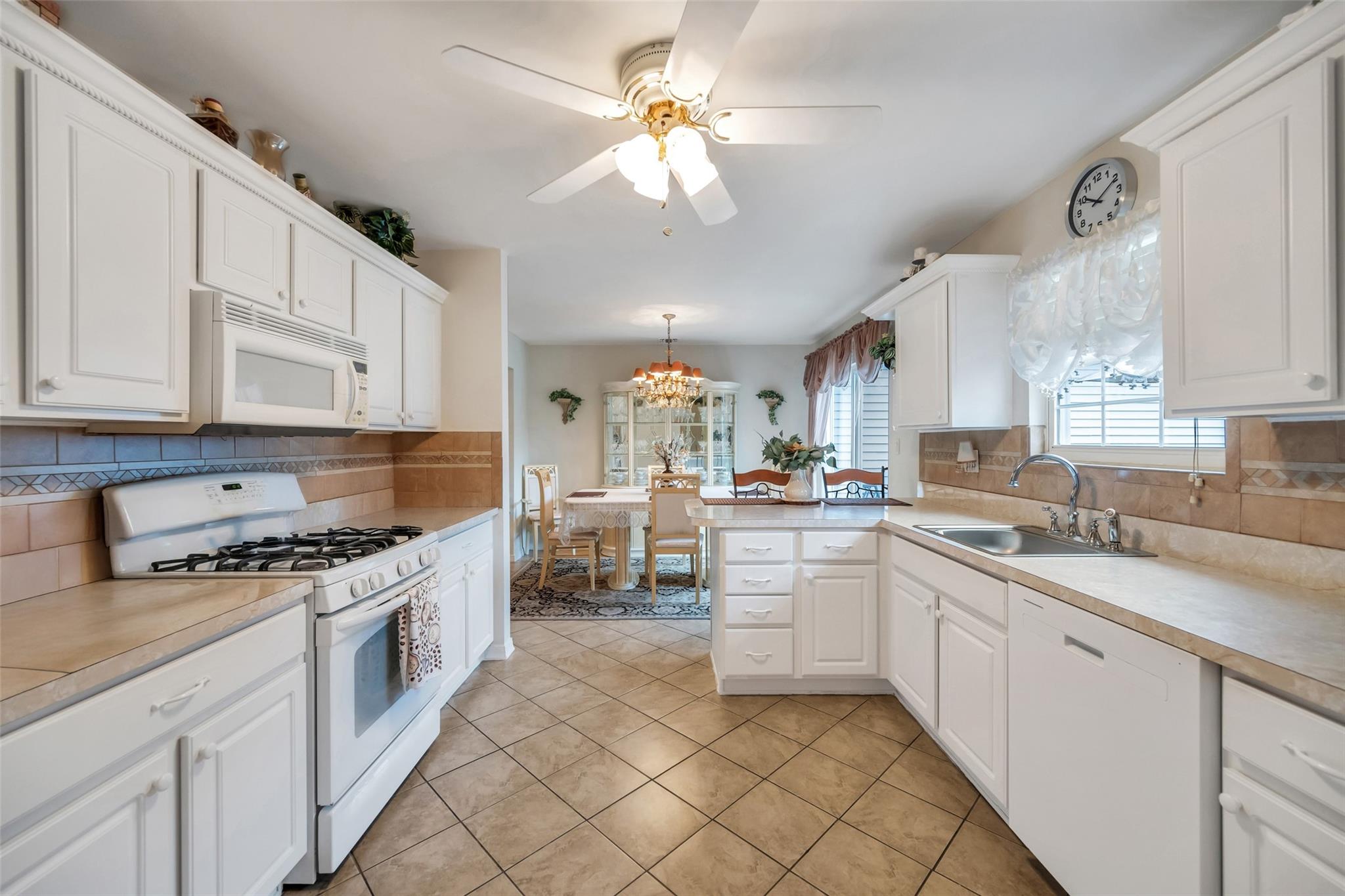 1503 Pebble Beach Path, Riverhead, NY 11901