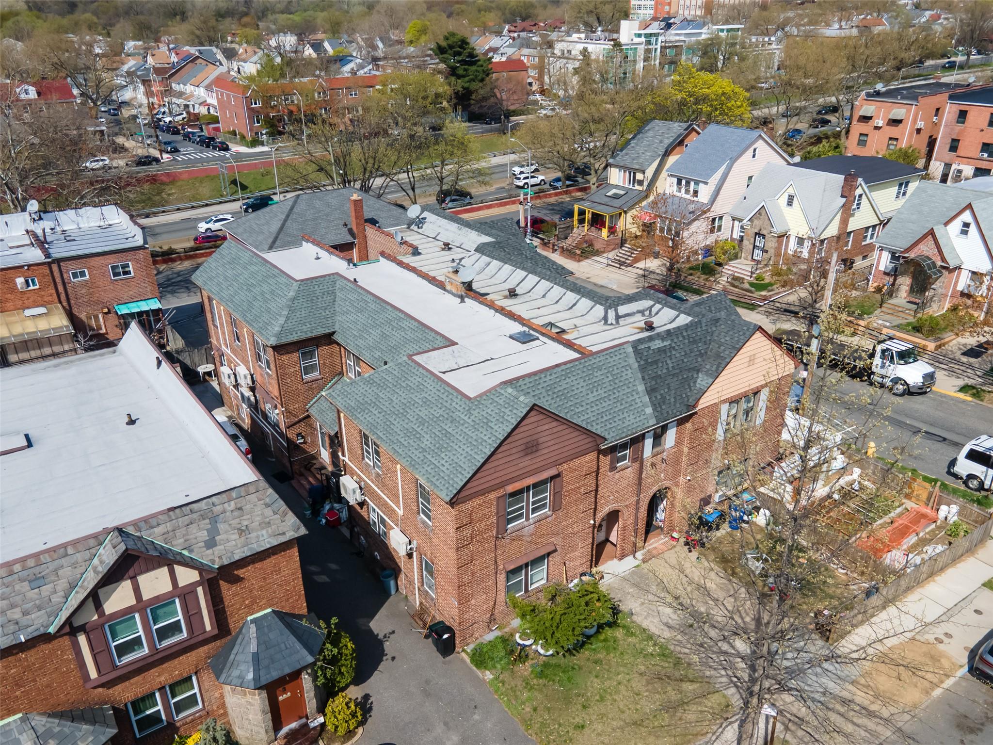 154-39 64 Avenue, Flushing, NY 11367