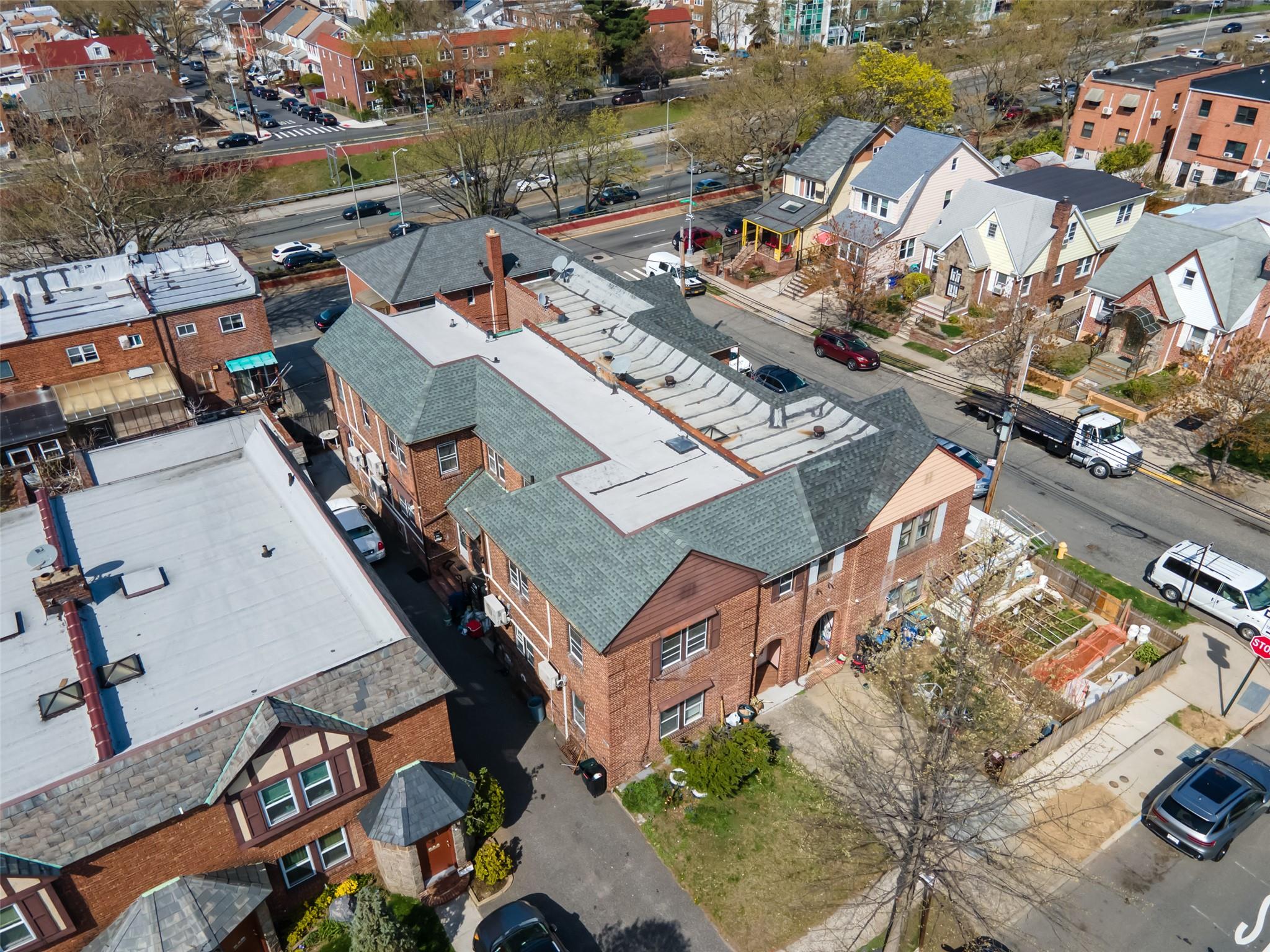 154-39 64 Avenue, Flushing, NY 11367