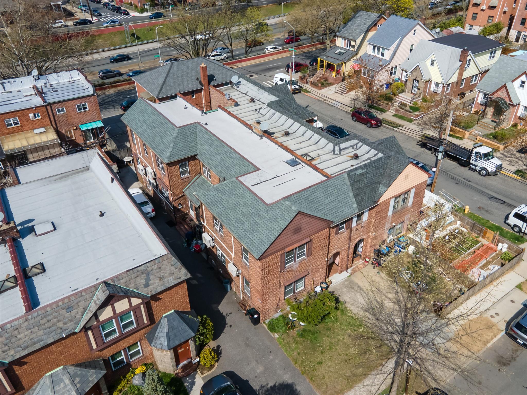 154-39 64 Avenue, Flushing, NY 11367