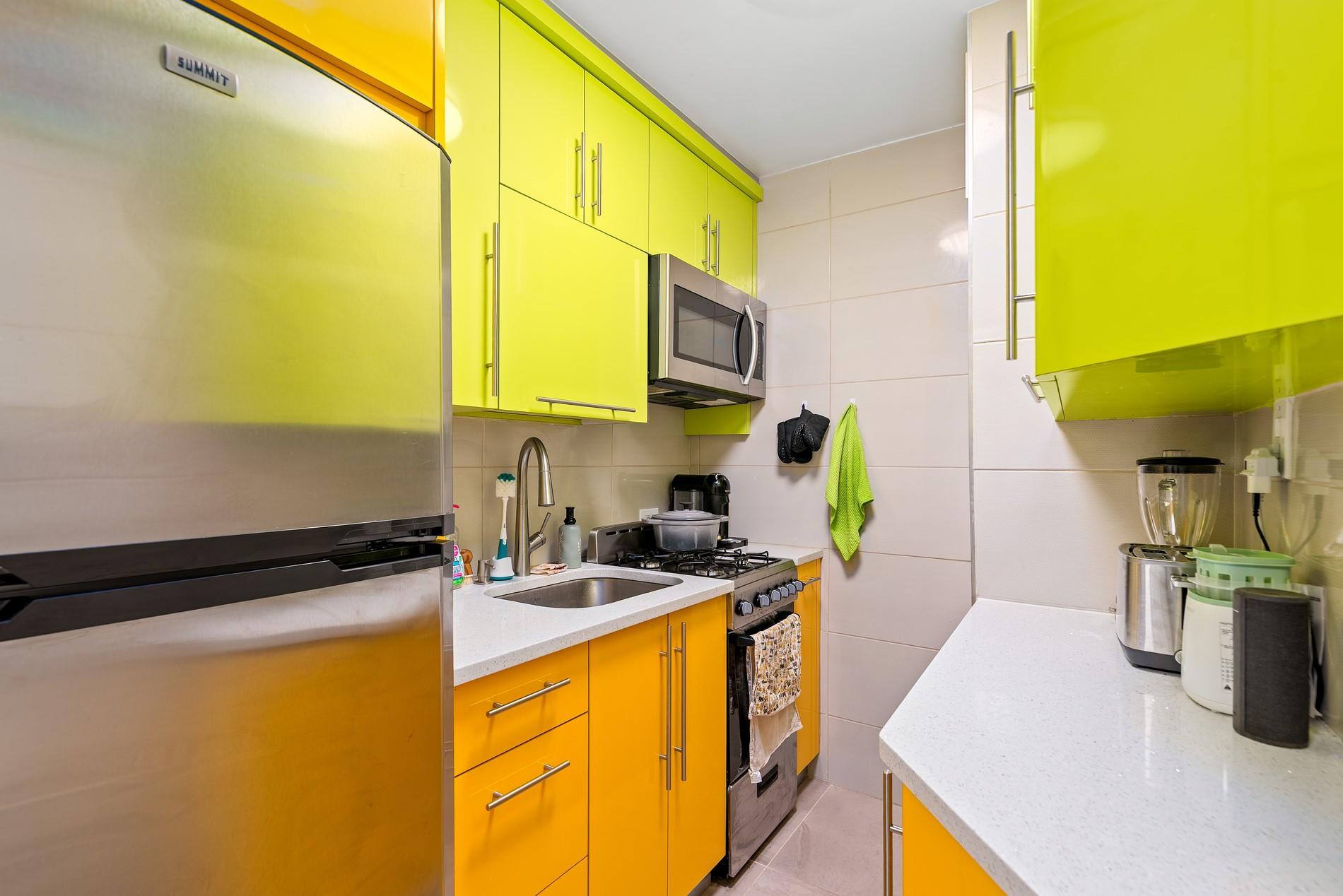 83-25 98 Street # 3T, Woodhaven, NY 11421