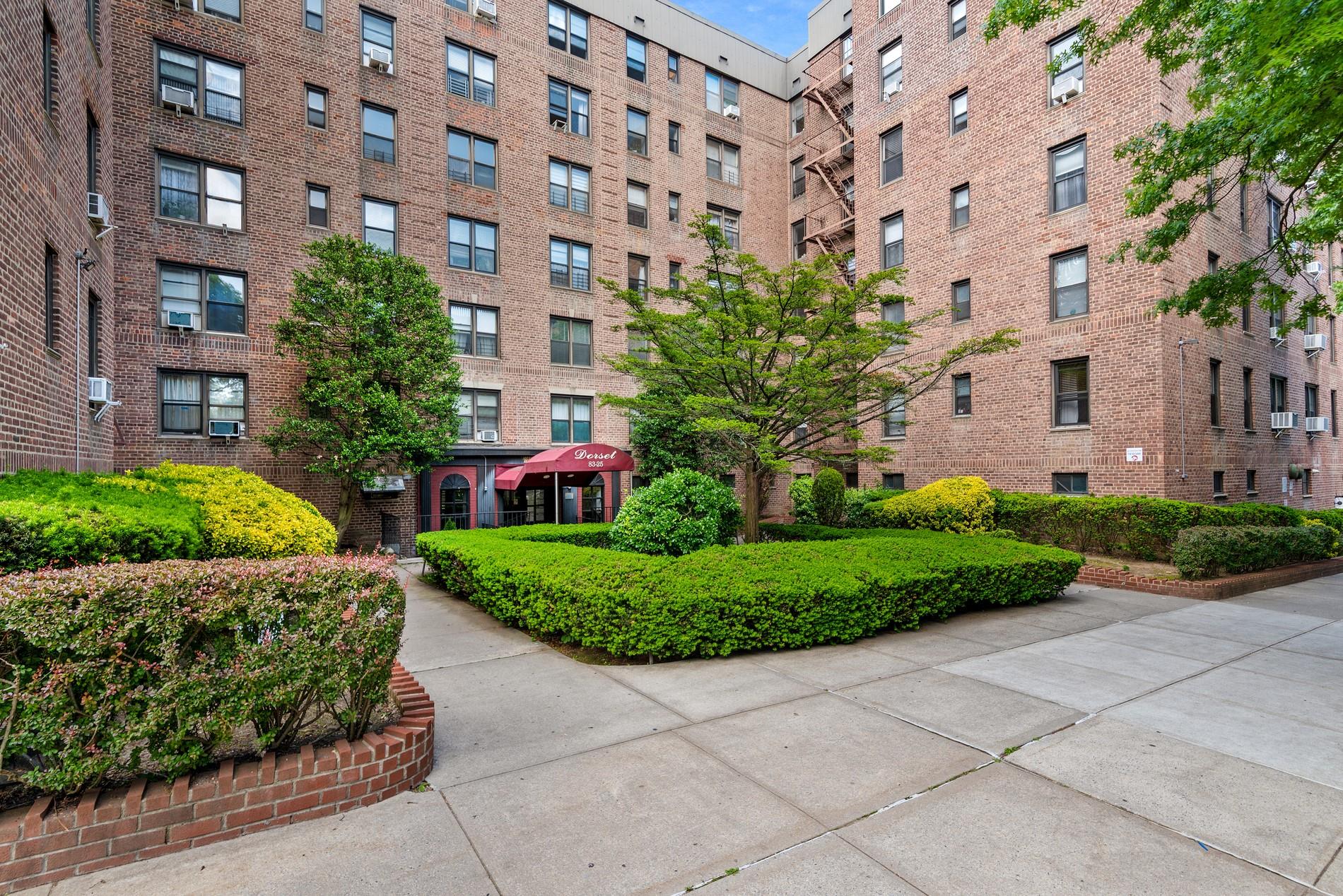 83-25 98 Street # 3T, Woodhaven, NY 11421