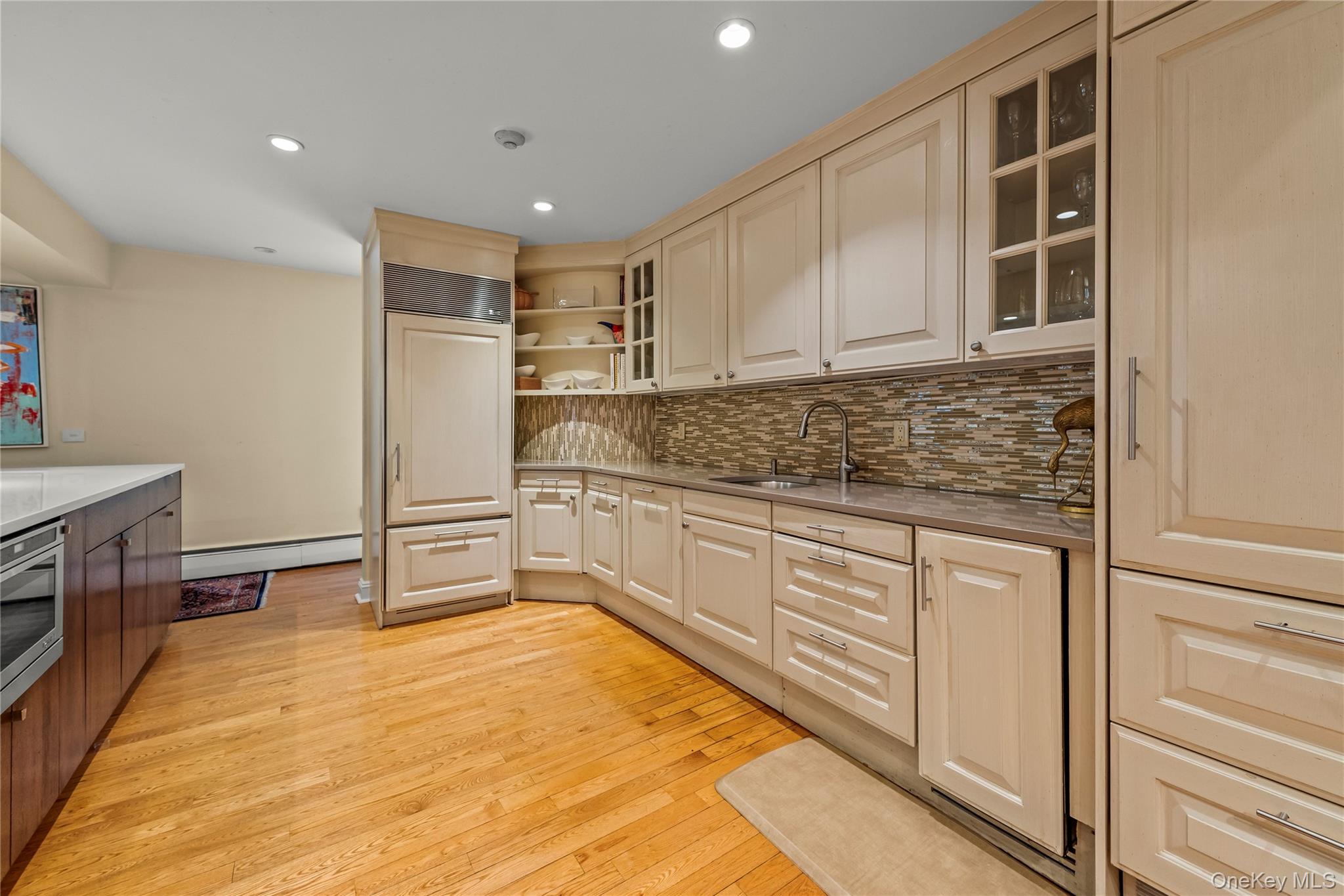 16 High Point Lane, Scarsdale, NY 10583