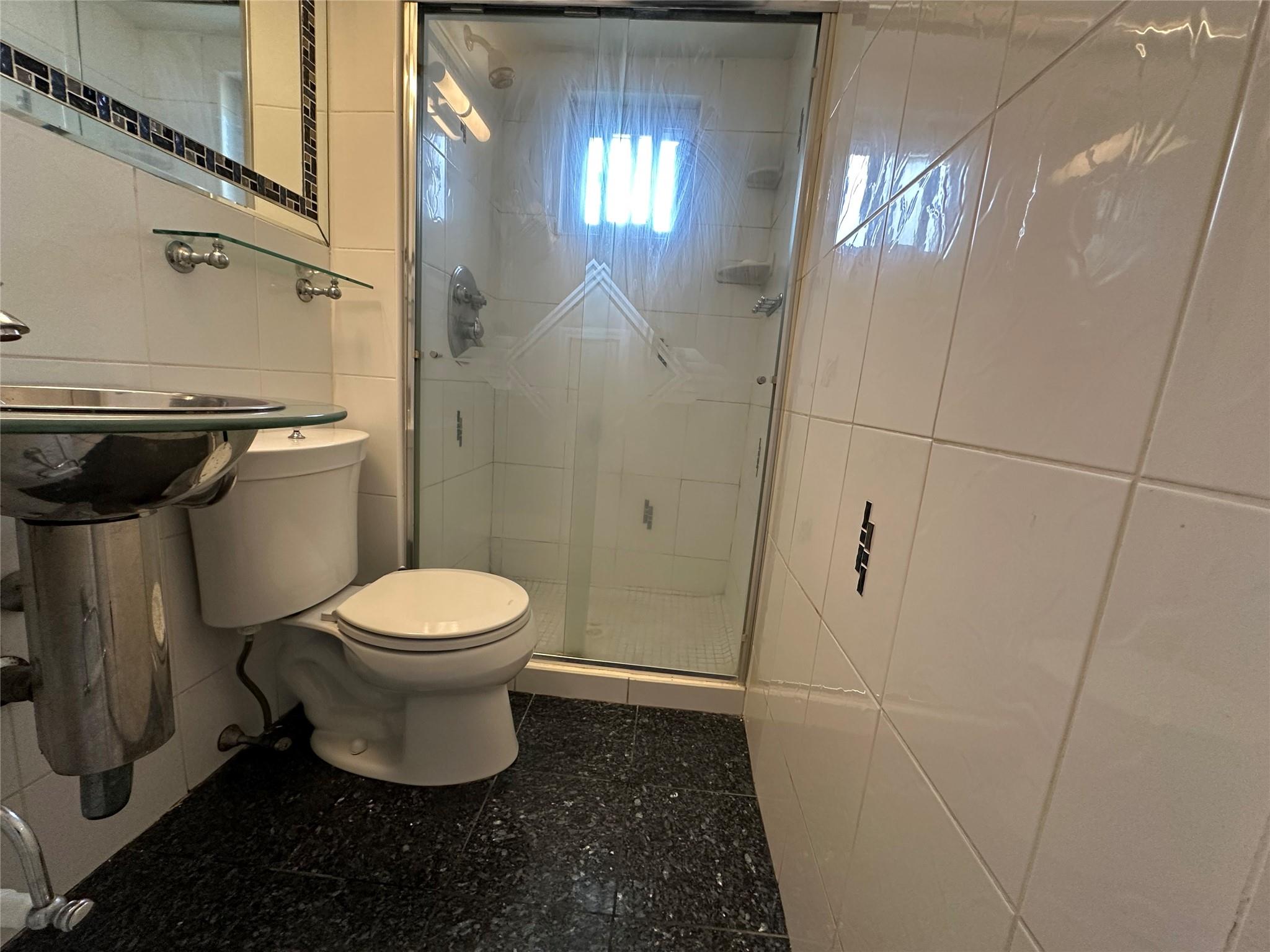 919 Pinelake Drive, West Hempstead, NY 11552