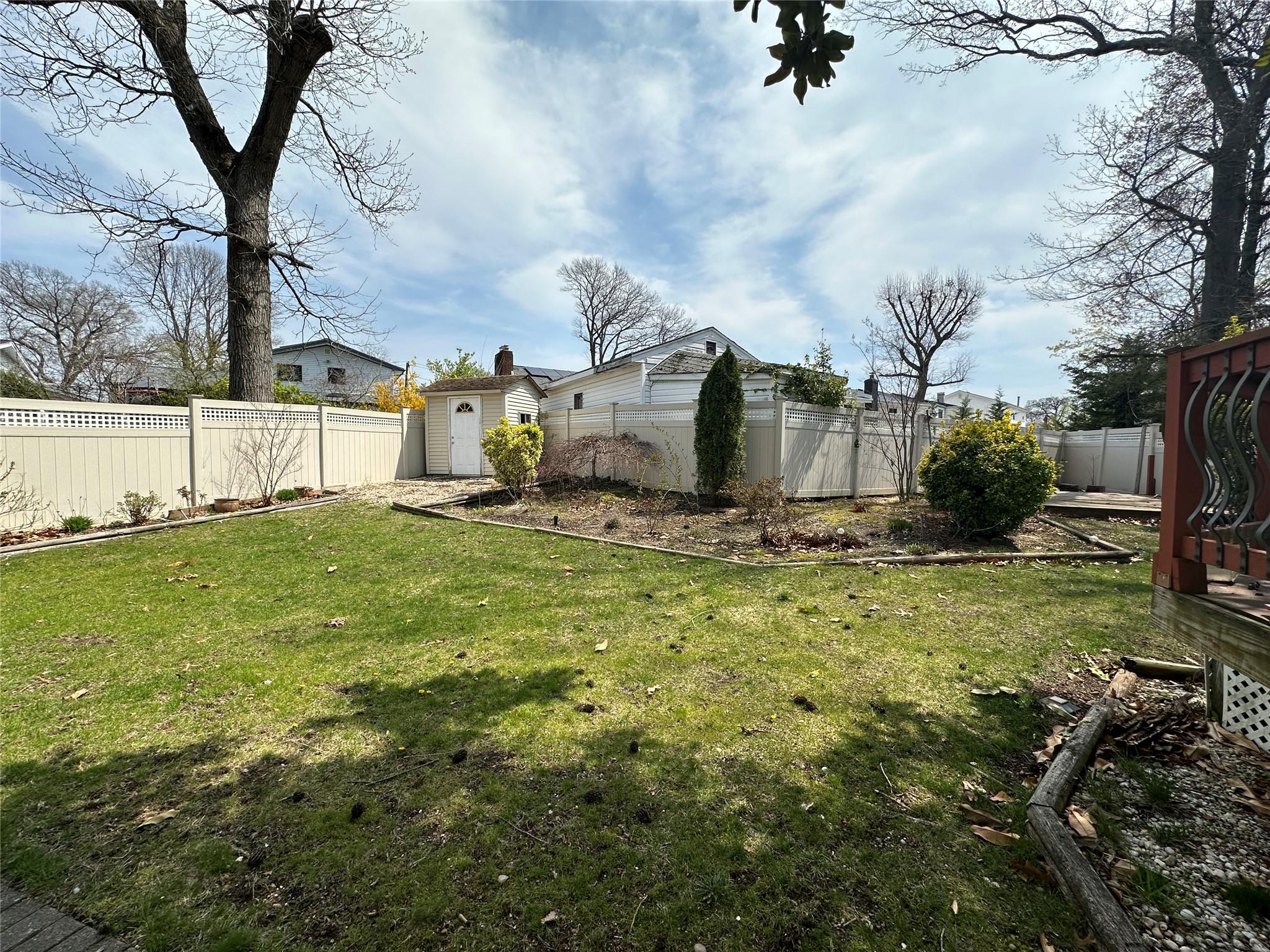 919 Pinelake Drive, West Hempstead, NY 11552