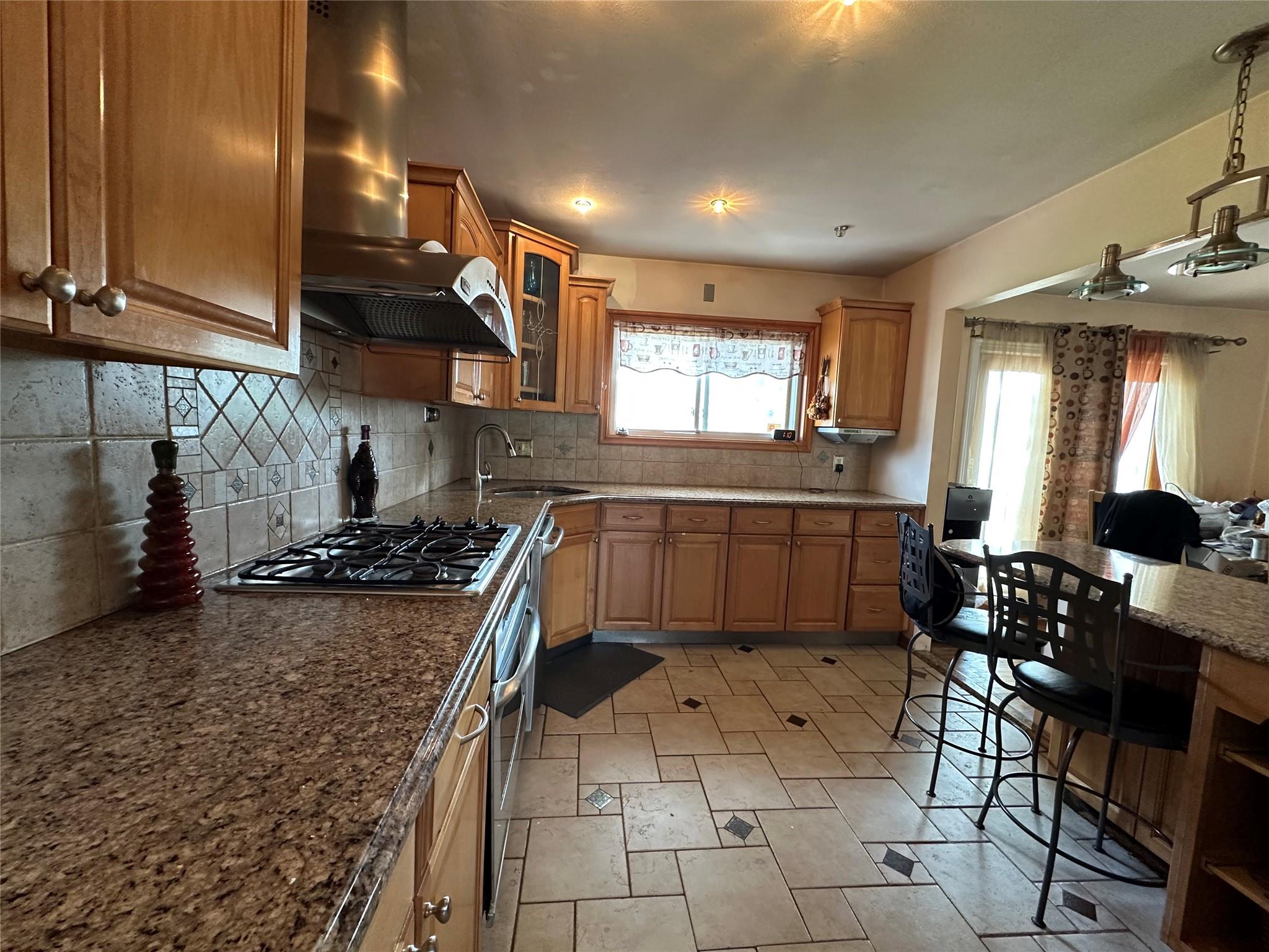 919 Pinelake Drive, West Hempstead, NY 11552