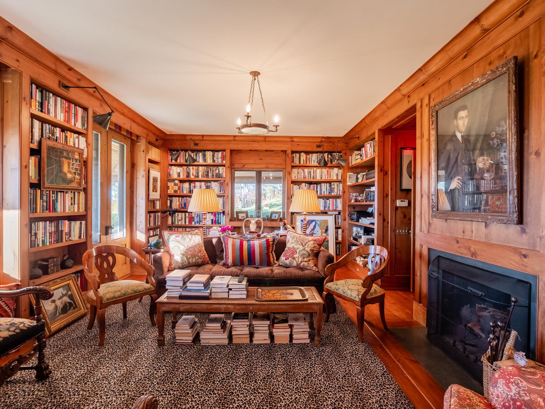 129 West Meadow Lane, Millbrook, NY 12545