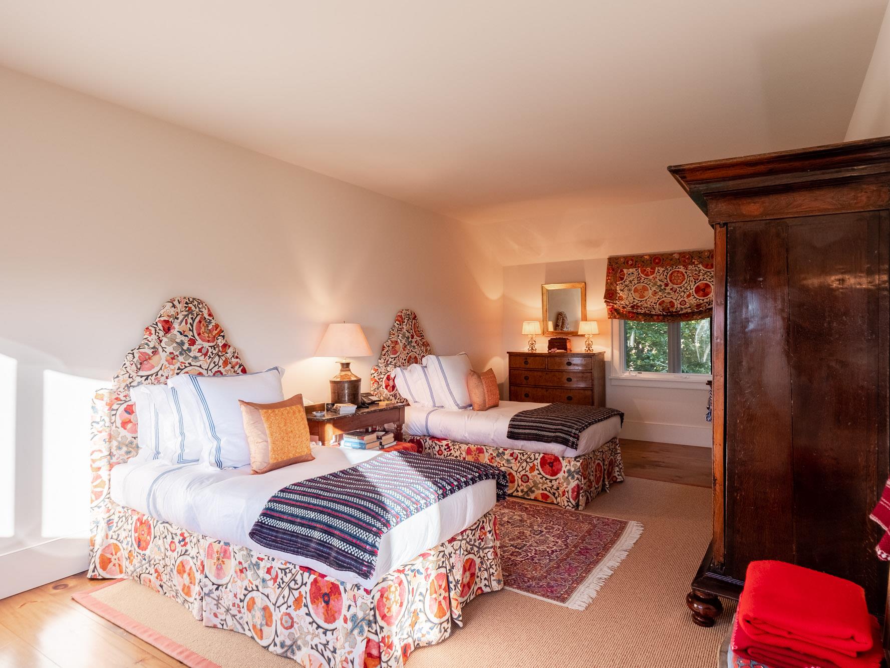 129 West Meadow Lane, Millbrook, NY 12545