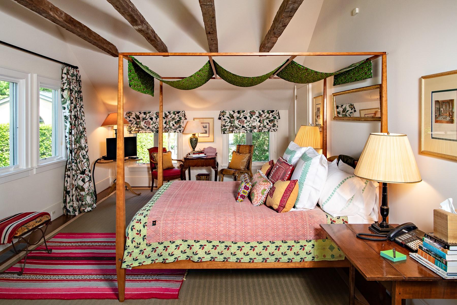 129 West Meadow Lane, Millbrook, NY 12545