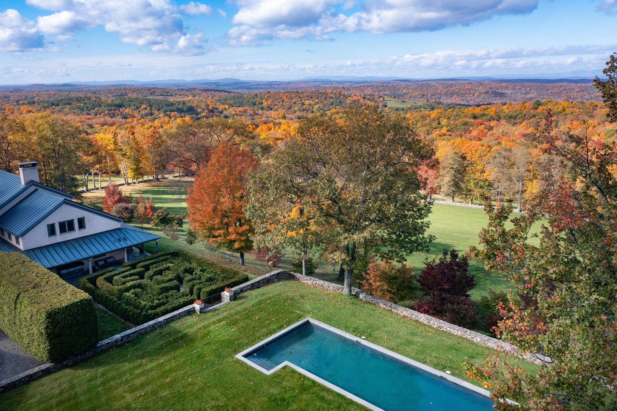 129 West Meadow Lane, Millbrook, NY 12545