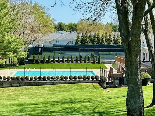 112 Leeward Lane, Port Jefferson, NY 11777