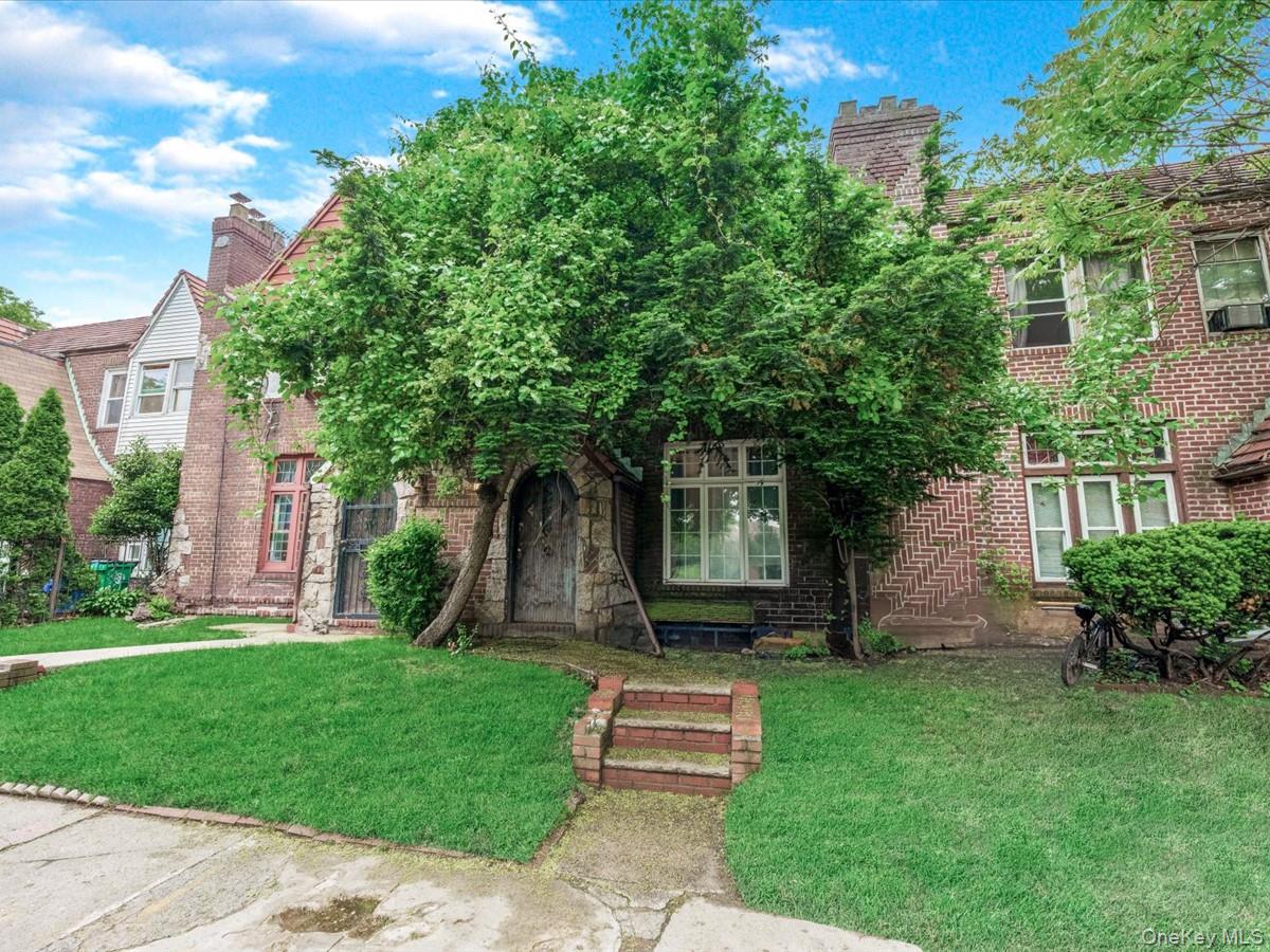 17209 Sayres Avenue, Jamaica, NY 11433