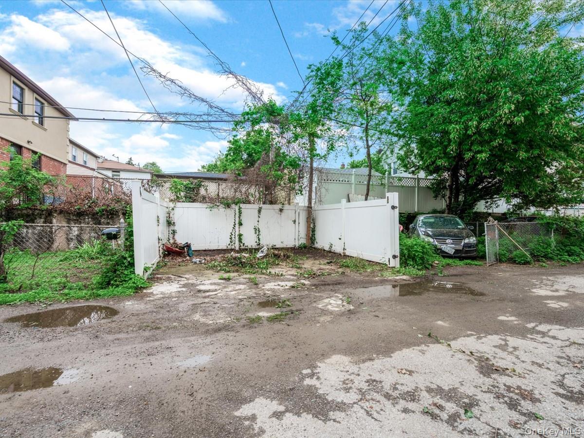 17209 Sayres Avenue, Jamaica, NY 11433